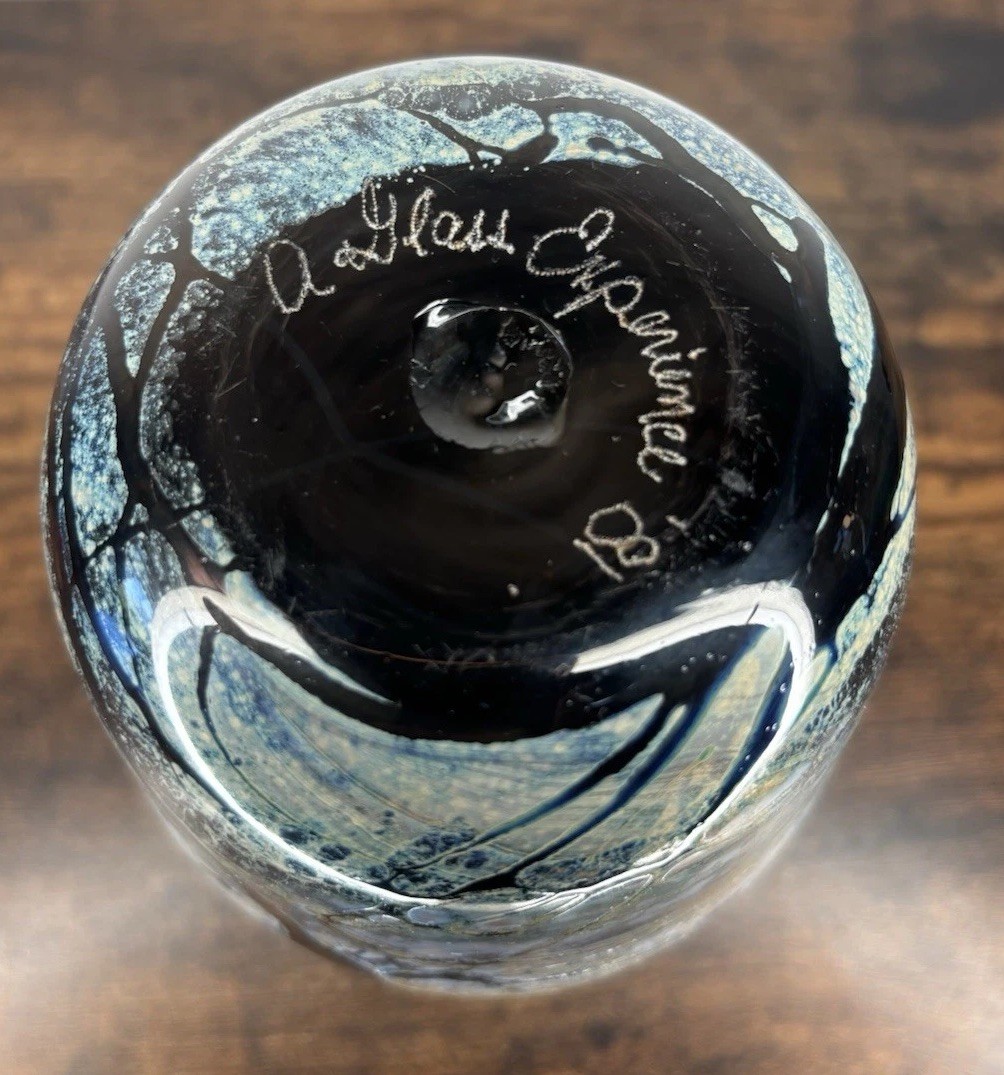 Vintage A GLASS EXPERIENCE ART GLASS THICK-WALLED VASE DATED 1981