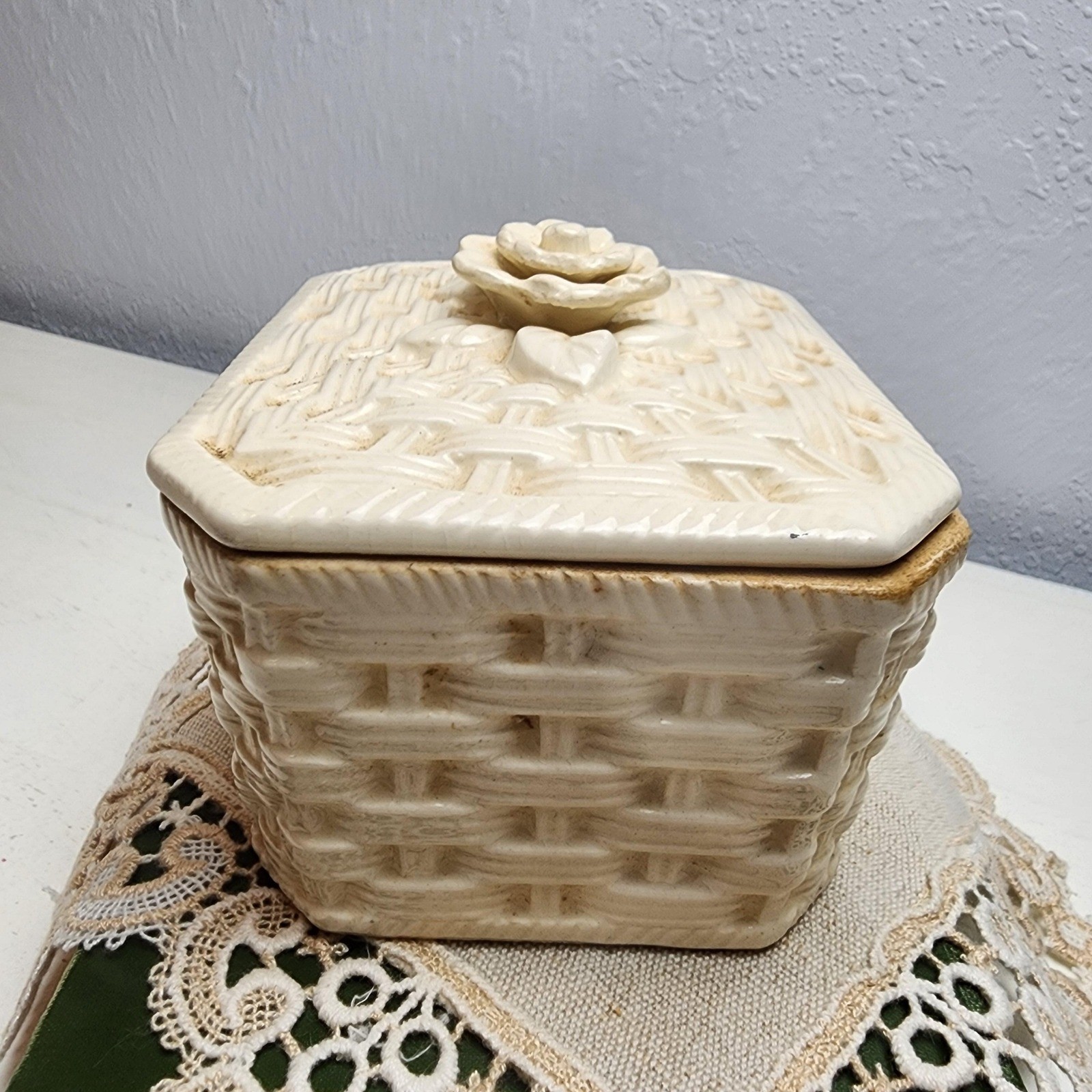 Vintage Basket Weave Porcelain Box with Rosette Lid, Cream Crackling