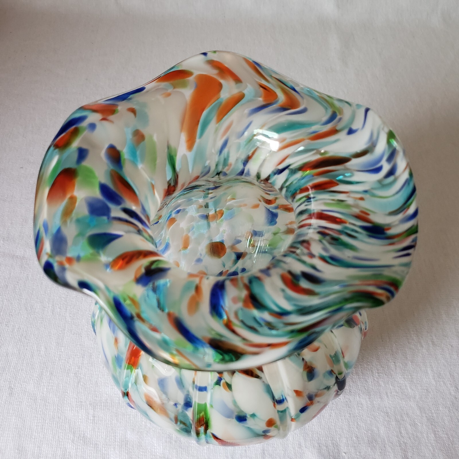 Studio Art Glass Confetti Vase Hand Blown Multicolor Ribbed Wavy Lip 5.25″H 2+lb