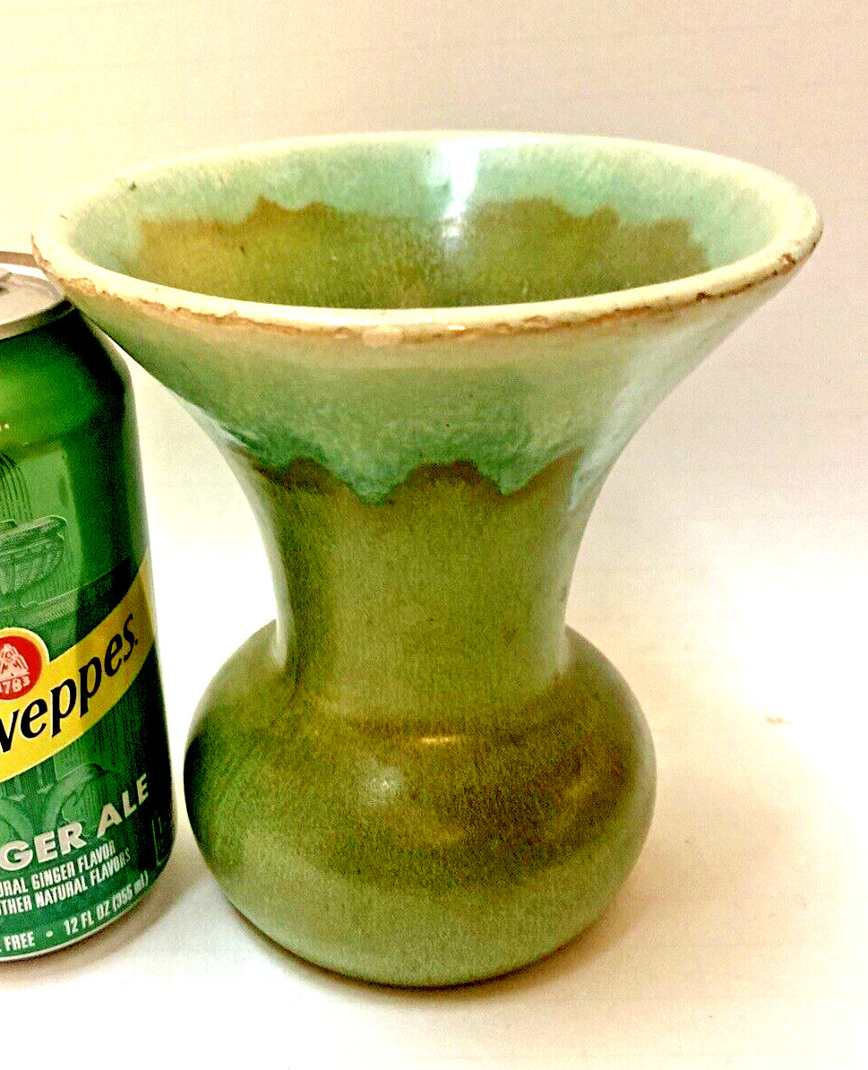 MCM ART DECO ART POTTERY BULBOUS VASE – SHADES of GREEN DRIP GLAZING – McCOY