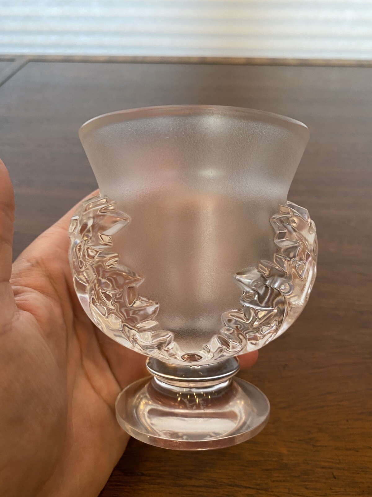 BEAUTIFUL VTG LALIQUE St Cloud Acanthus Leaves Crystal Vase SIGNED 4.5″H FRANCE