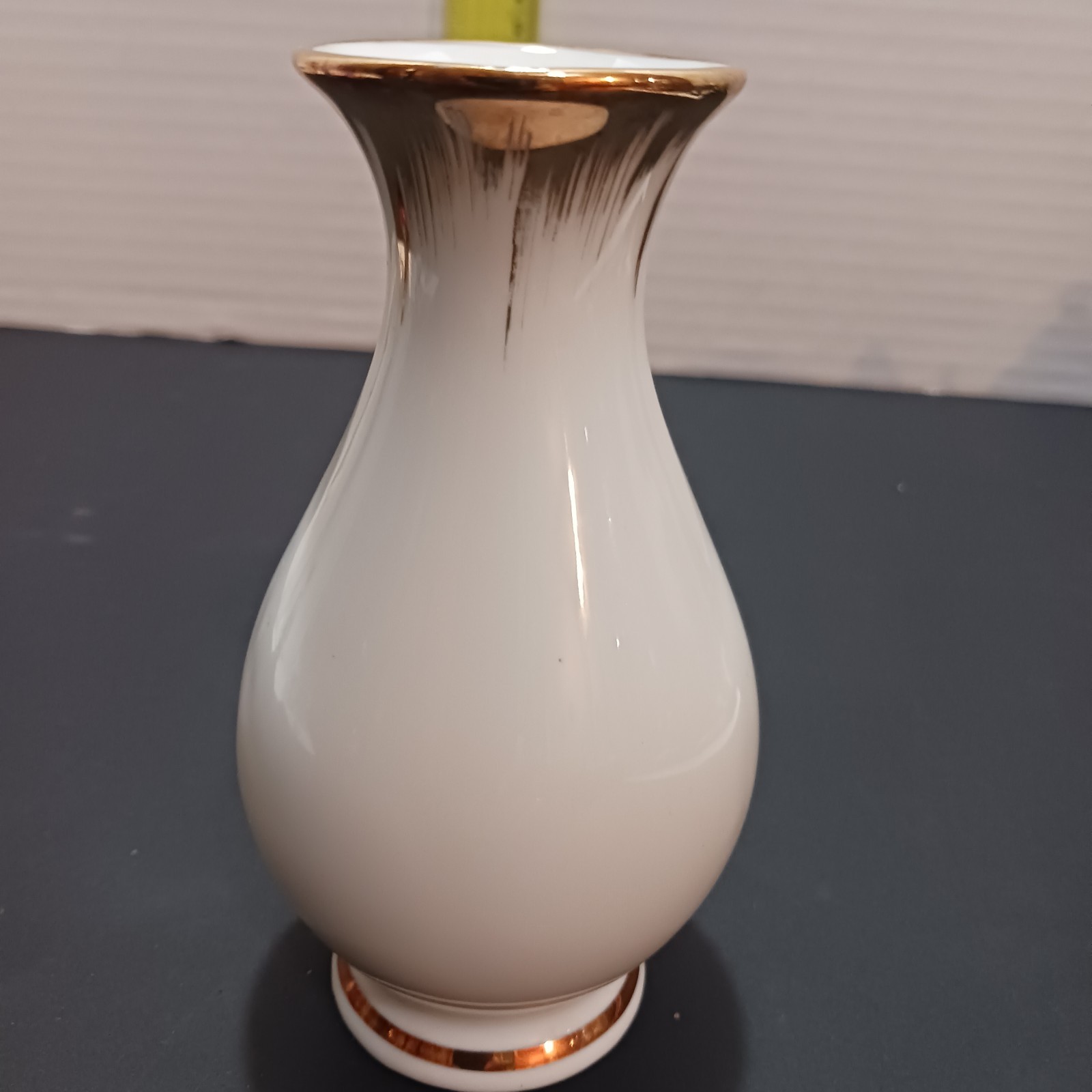 German Souvenir Vase White Gold Trim Pictorial Kitzingen a. Main 6 in