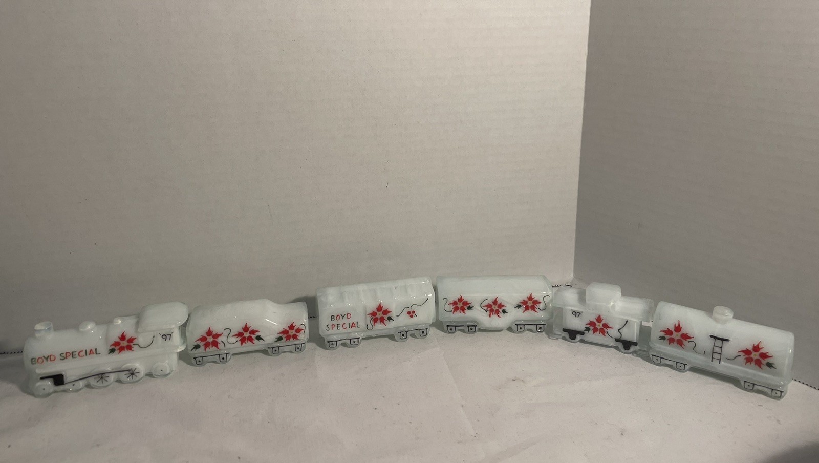 Boyd Milk Glass Train Set Special Handpainted Christmas 1997