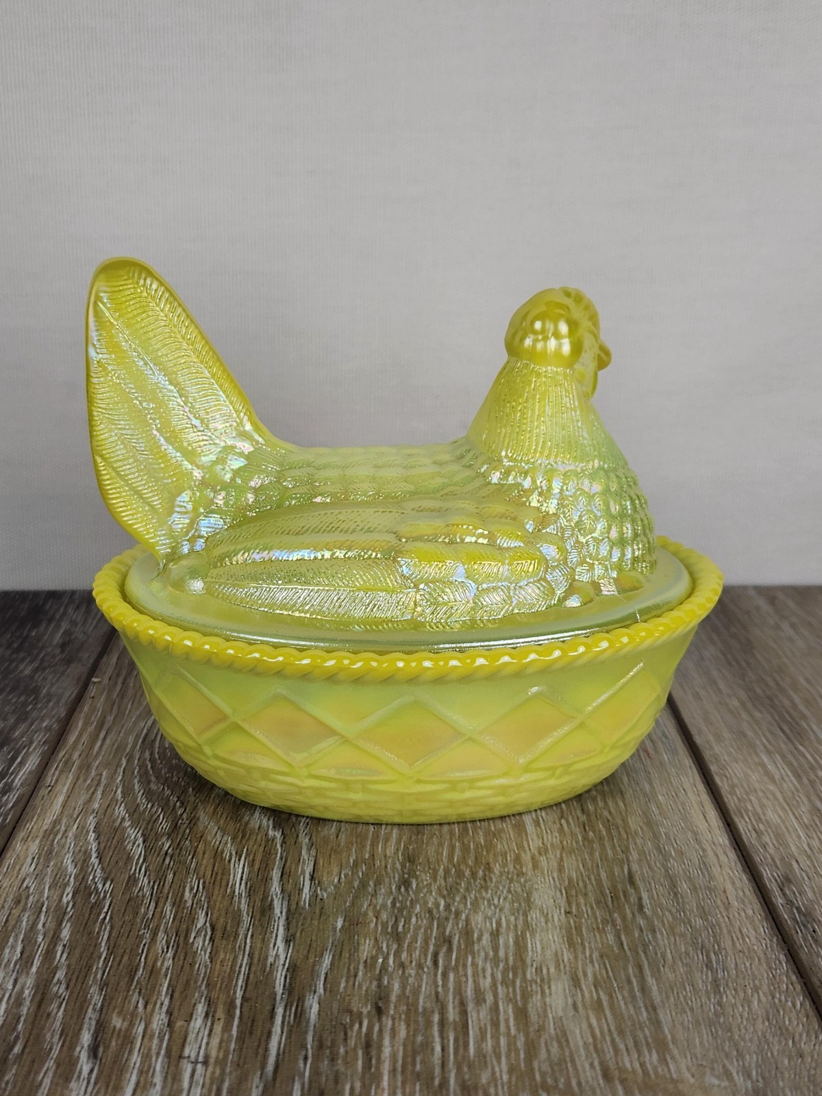 Dandelion Yellow Carnival Glass Hen on Nest Covered Candy Dish 5.5″ -Glows!