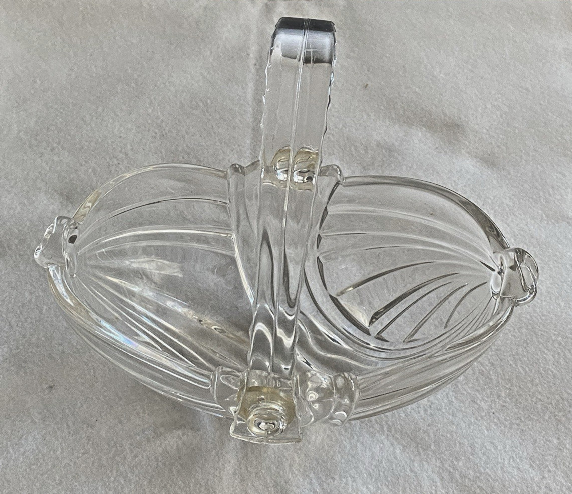 Crystal Bowl Basket Scalloped Handle Swirl Design Display Bowl