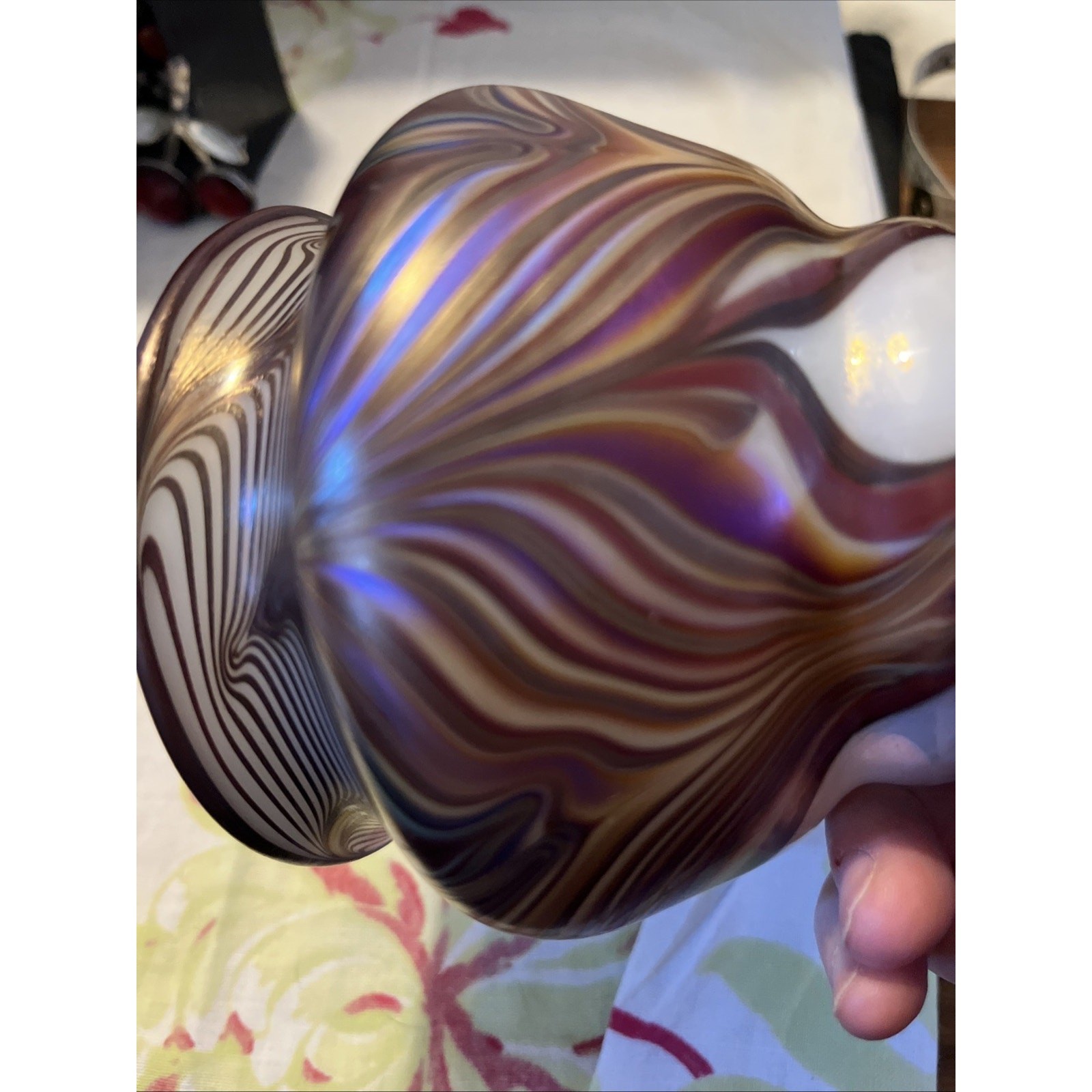 Orient & Flume 1974 Artist Signed Pulled Feather Art Glass Lamp Shade RARE