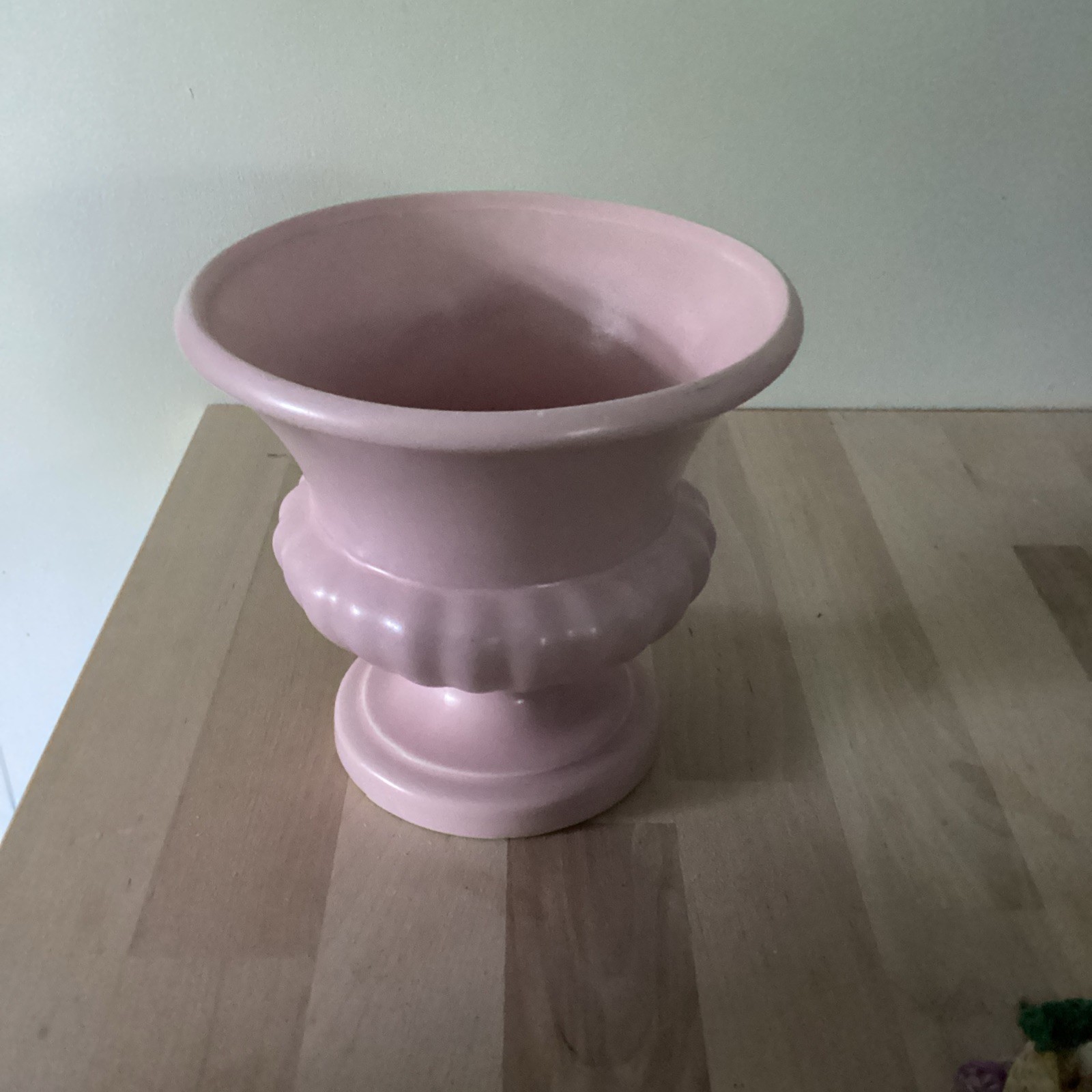 Vintage 454 USA POTTERY Signed Matte Pink 5”Tall x 5″ Diameter Opening