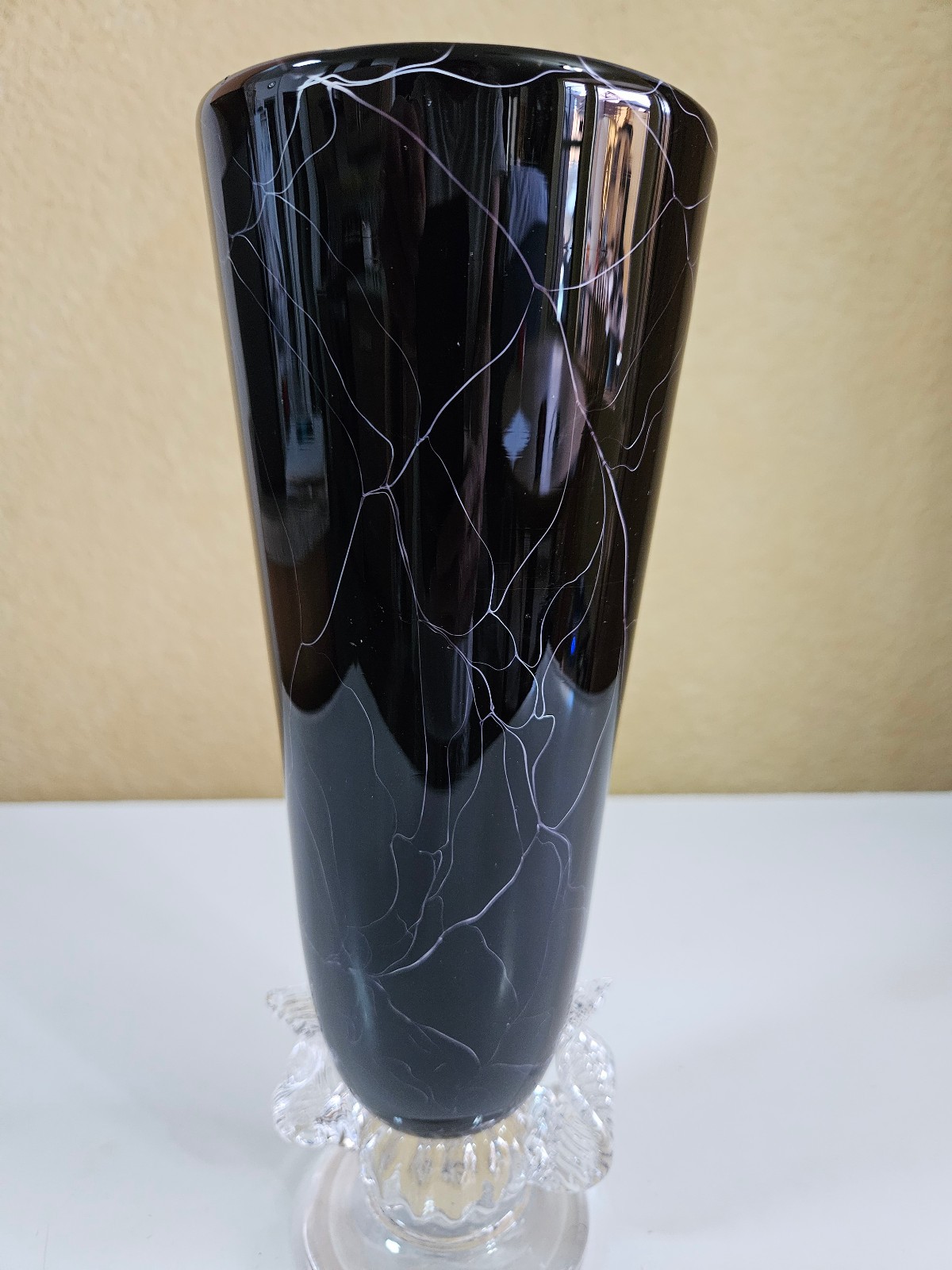 Art Glass Hand Blown Black Marbled White Vase Clear Stem Base Curled Leaf 11″
