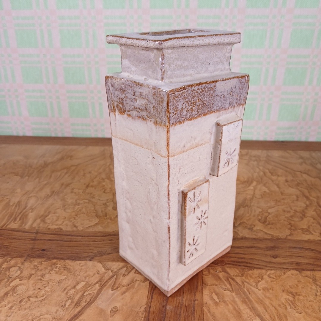 Vintage 1979 SIGNED Betty Woodworth 9″ Modern Glazed Ceramic Slab Pottery Vase