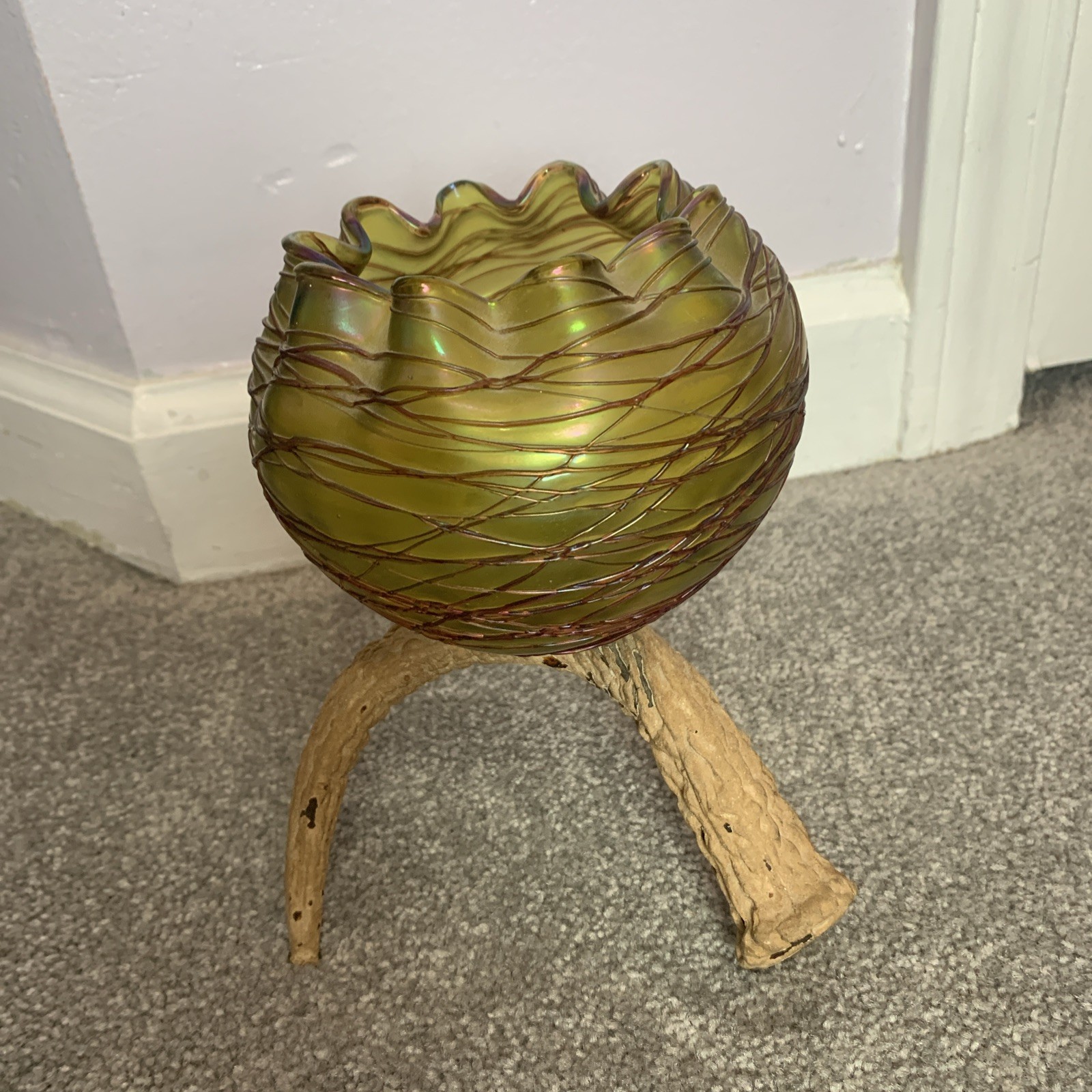 Kralik Veined Green Iridescent Vase Mounted on Unique Alligator Base Rare!!!