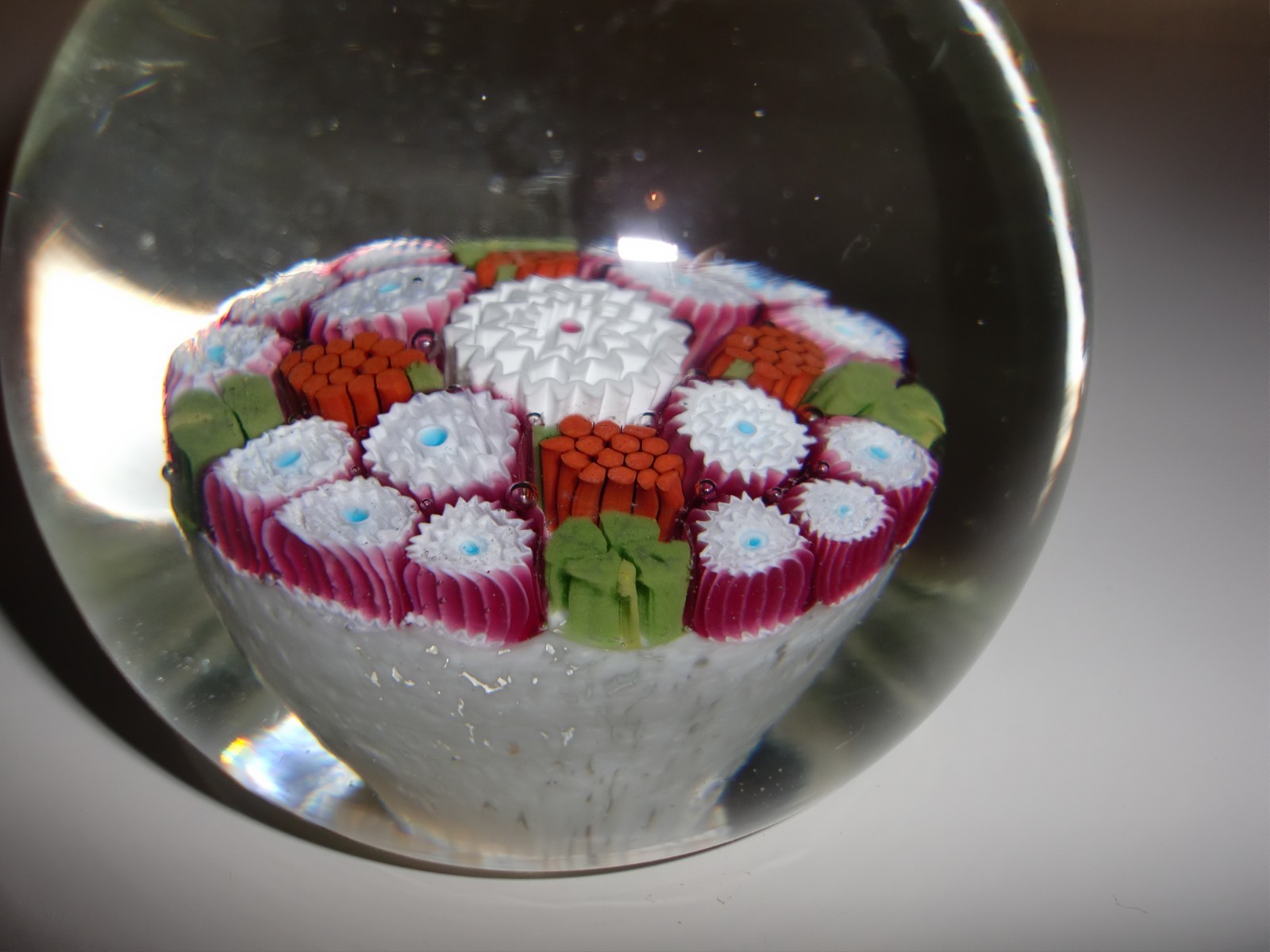 VTG~ MURANO~MULTI COLORED~MILLIFORI~ GREEN BUTTERFLY HANDMADE~PAPERWEIGHT~ 3.5″D