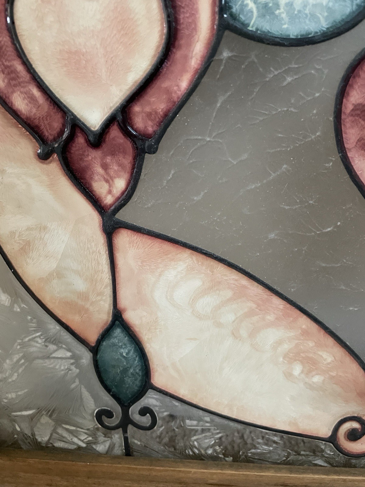 Vintage Stained Glass Hanging Wood Framed Window Panel 19″ X 15.5″ EUC