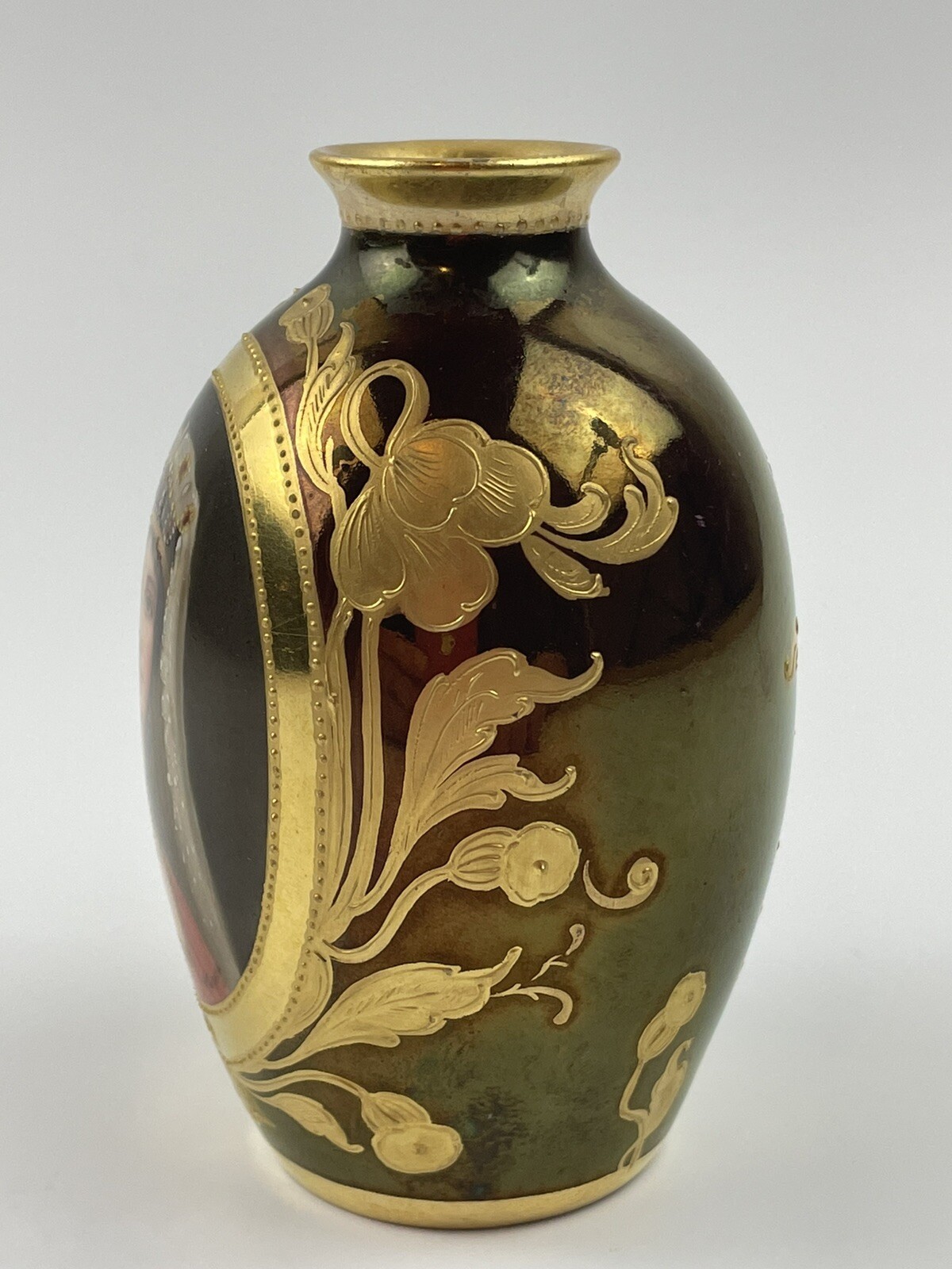 Rare Royal Vienna Wagner Signed Gold Gilded 4” Vase Hand Painted Josephine