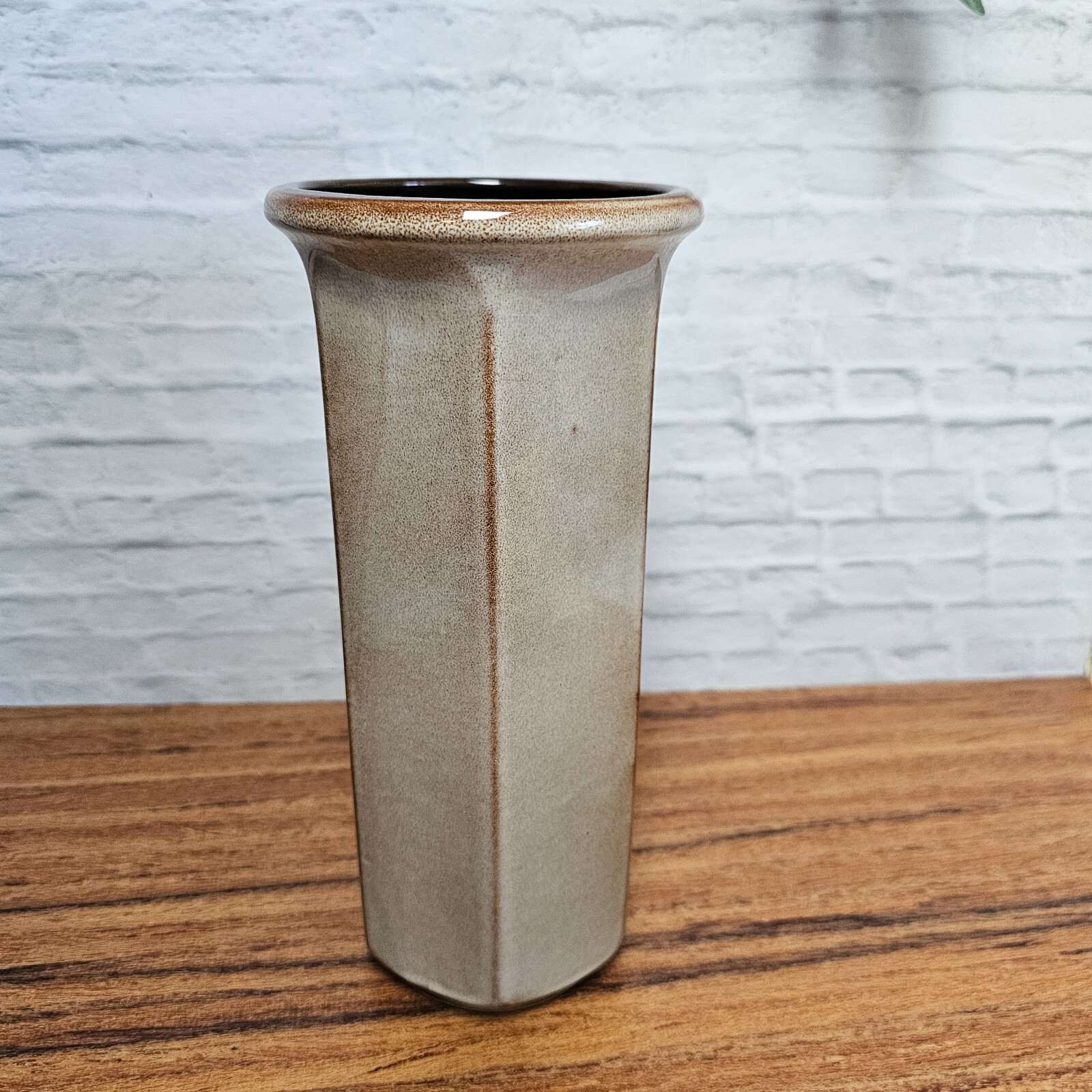 Scheurich West German Beige Neutral Hexagonal Vase 297-26 26cm Tall Keramik MCM