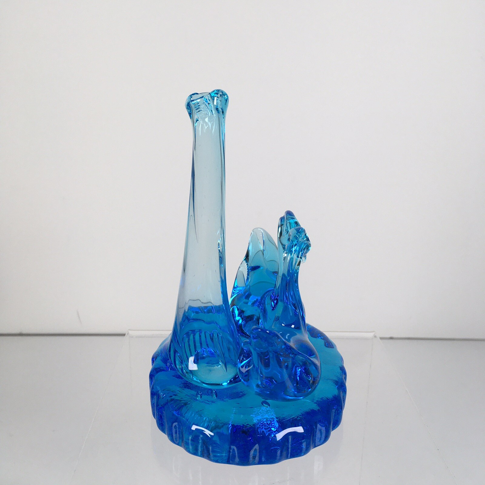 Vintage Byron Hicks Ozark Studio Glass Art Swans with Vase Blue 4.75”x4” Signed