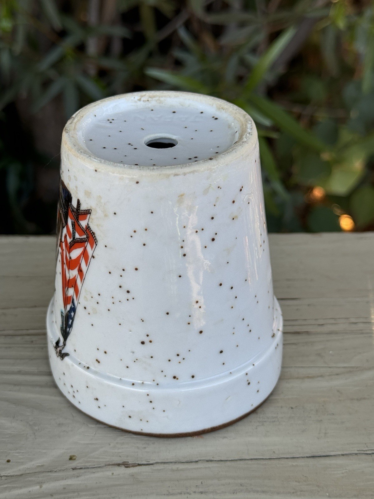 Vtg Ceramic Planter White W/ Brown Speckles Glazed 4”H Liberty Bell Bicentennial