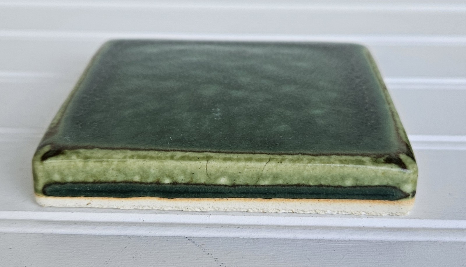 Motawi Tileworks Tile Laurel Green Glazed Matte Ann Arbor Michigan 4×4 T-8