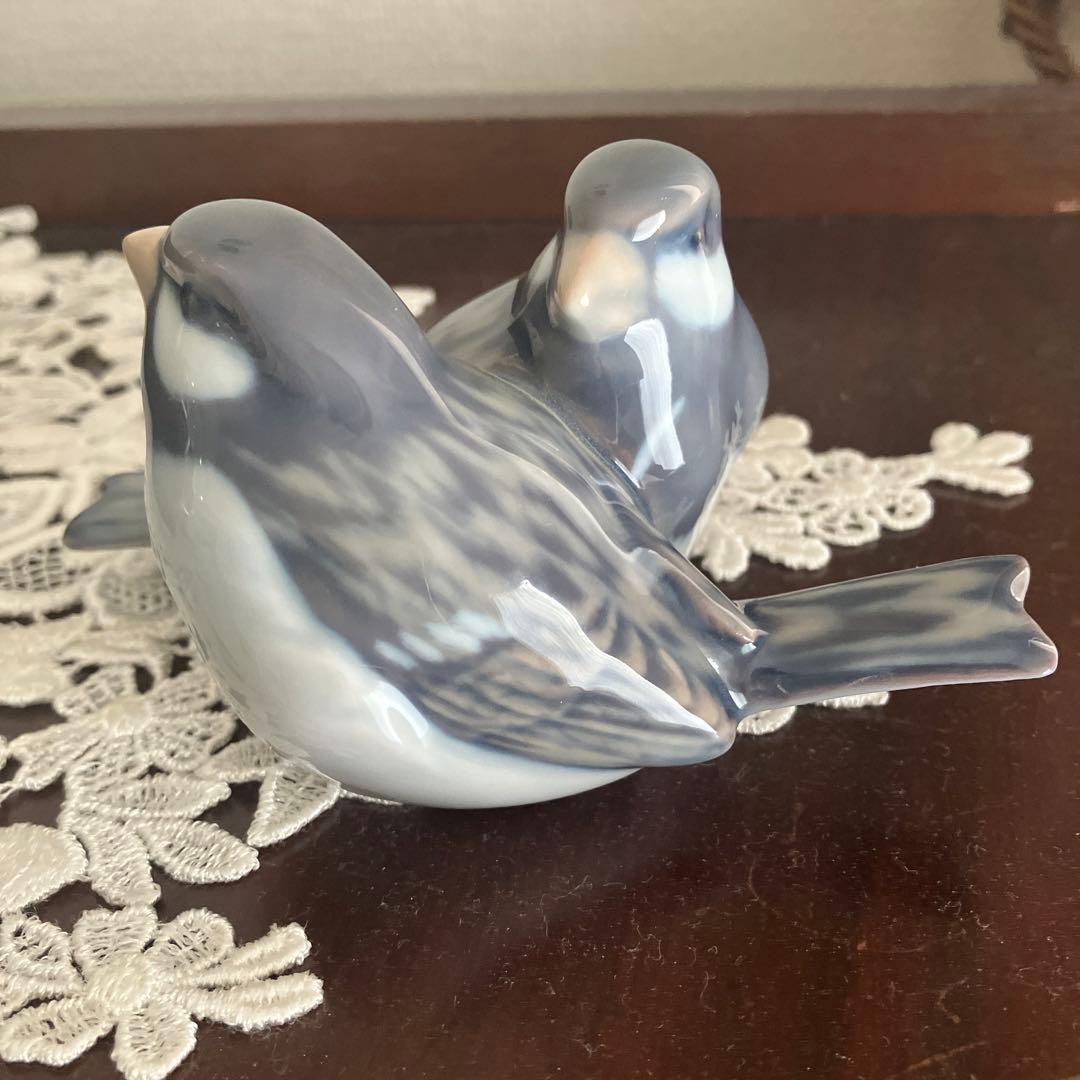 Royal Copenhagen Sparrow Lovebird Elegant Graceful Formal Luxury Denmark Japan