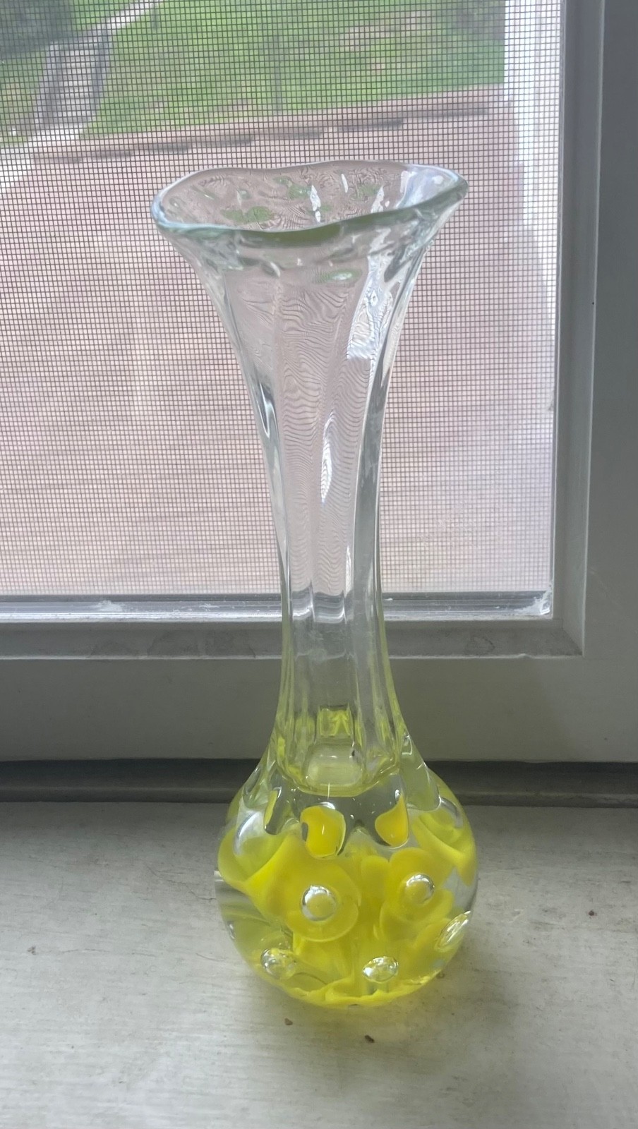Joe St Clair Yellow Lily Trumpet Flower Swing Flower Bud Vase 7 1/4″ Tall