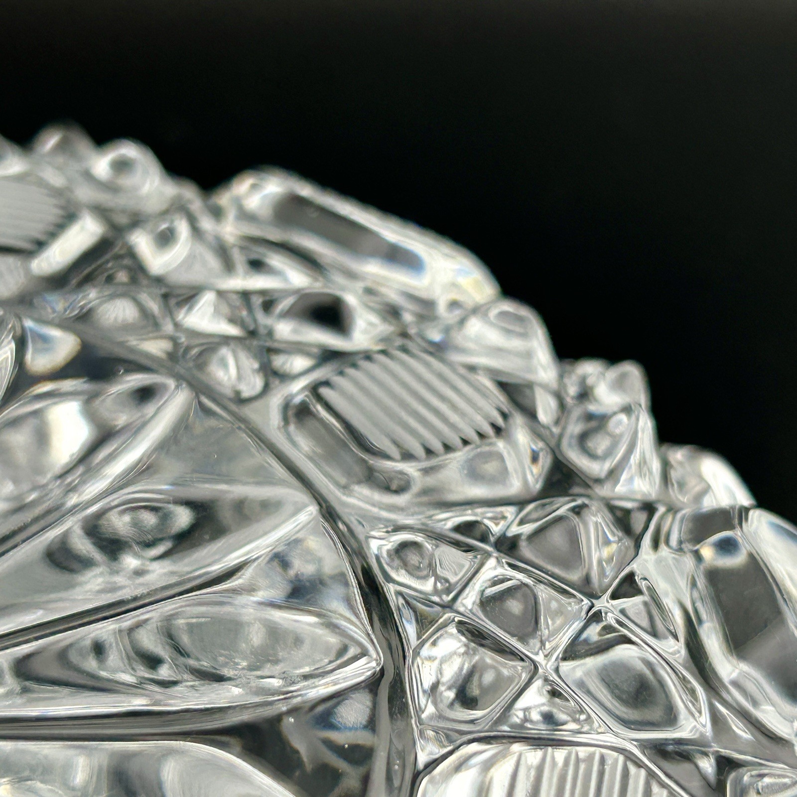 Heavy Cut Crystal Round Cigar Ashtray 6″ American Brilliant Style VTG