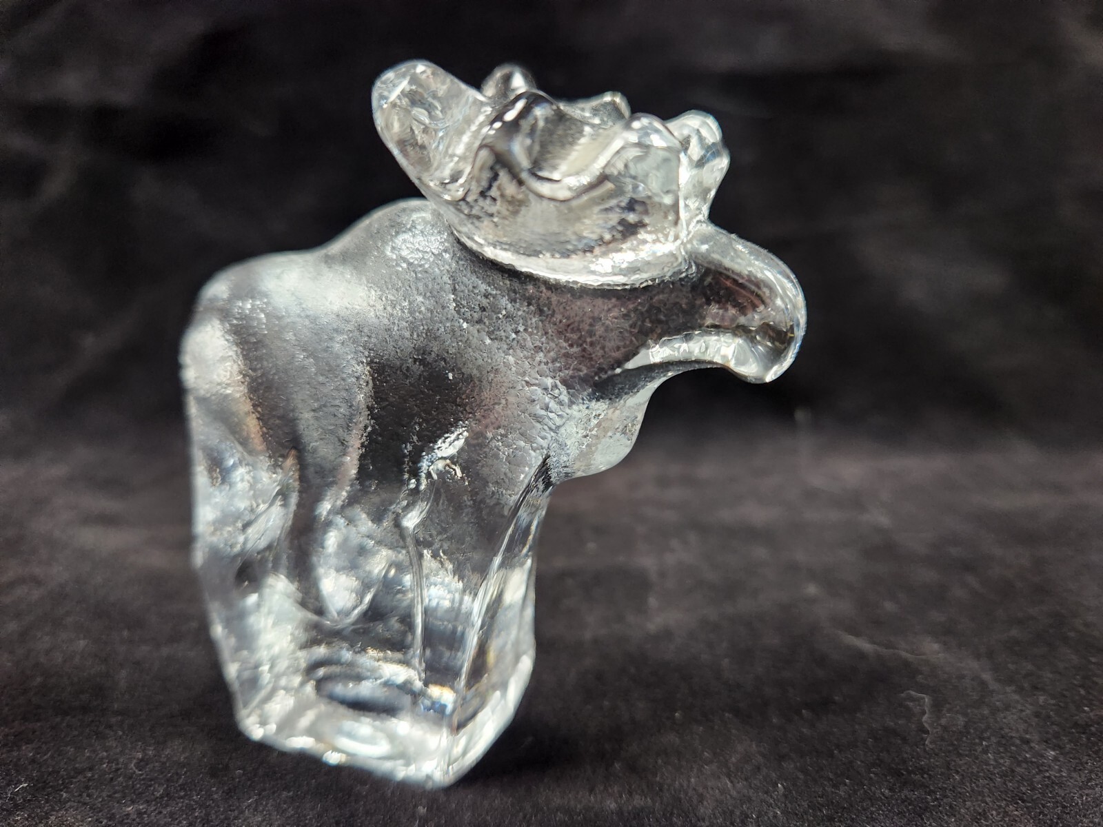 Lindshammar Sweden (2) Solid Glass Moose Paperweights Figures