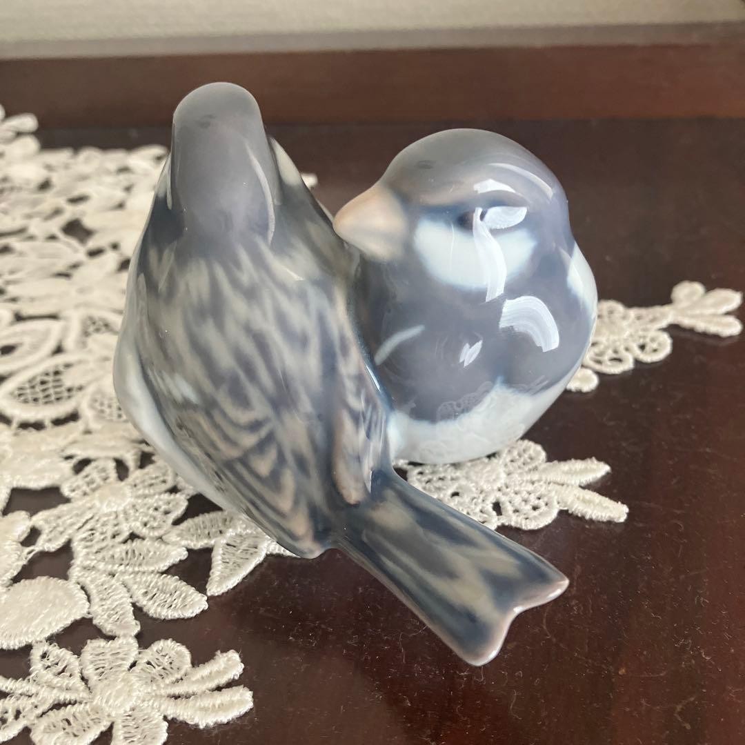 Royal Copenhagen Sparrow Lovebird Elegant Graceful Formal Luxury Denmark Japan