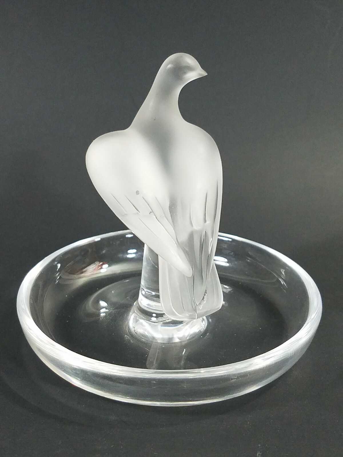 Lalique Crystal Trinket Pin Nut Dish with Love Bird/Dove Figure Motif France