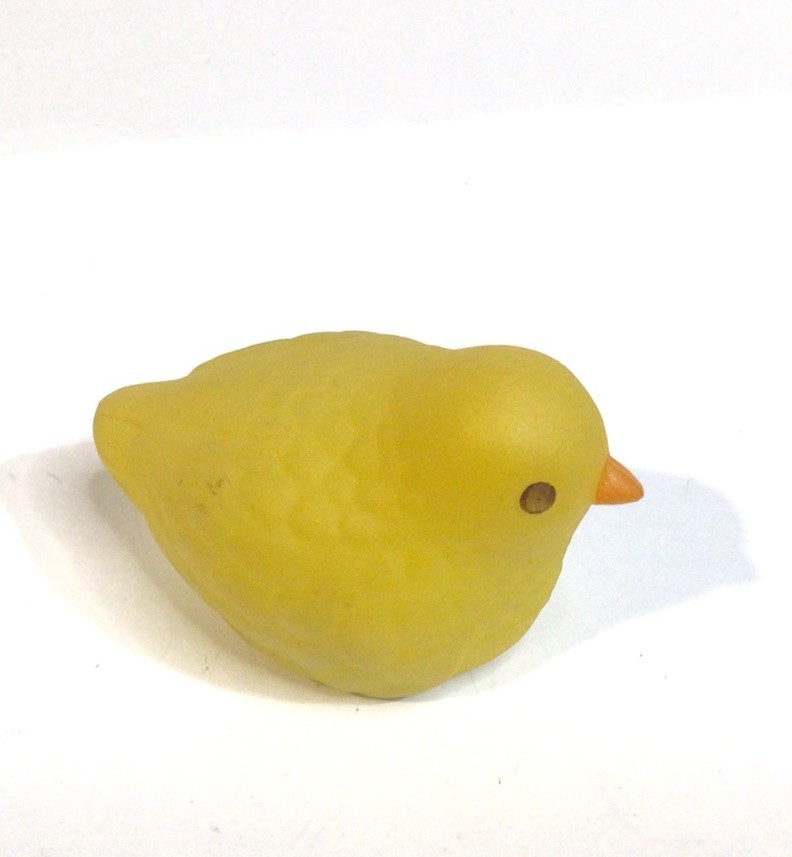 VTG Fenton Glass Yellow Bird Chick Chicken Peep 2.5” Mini Handpainted R. Voshel