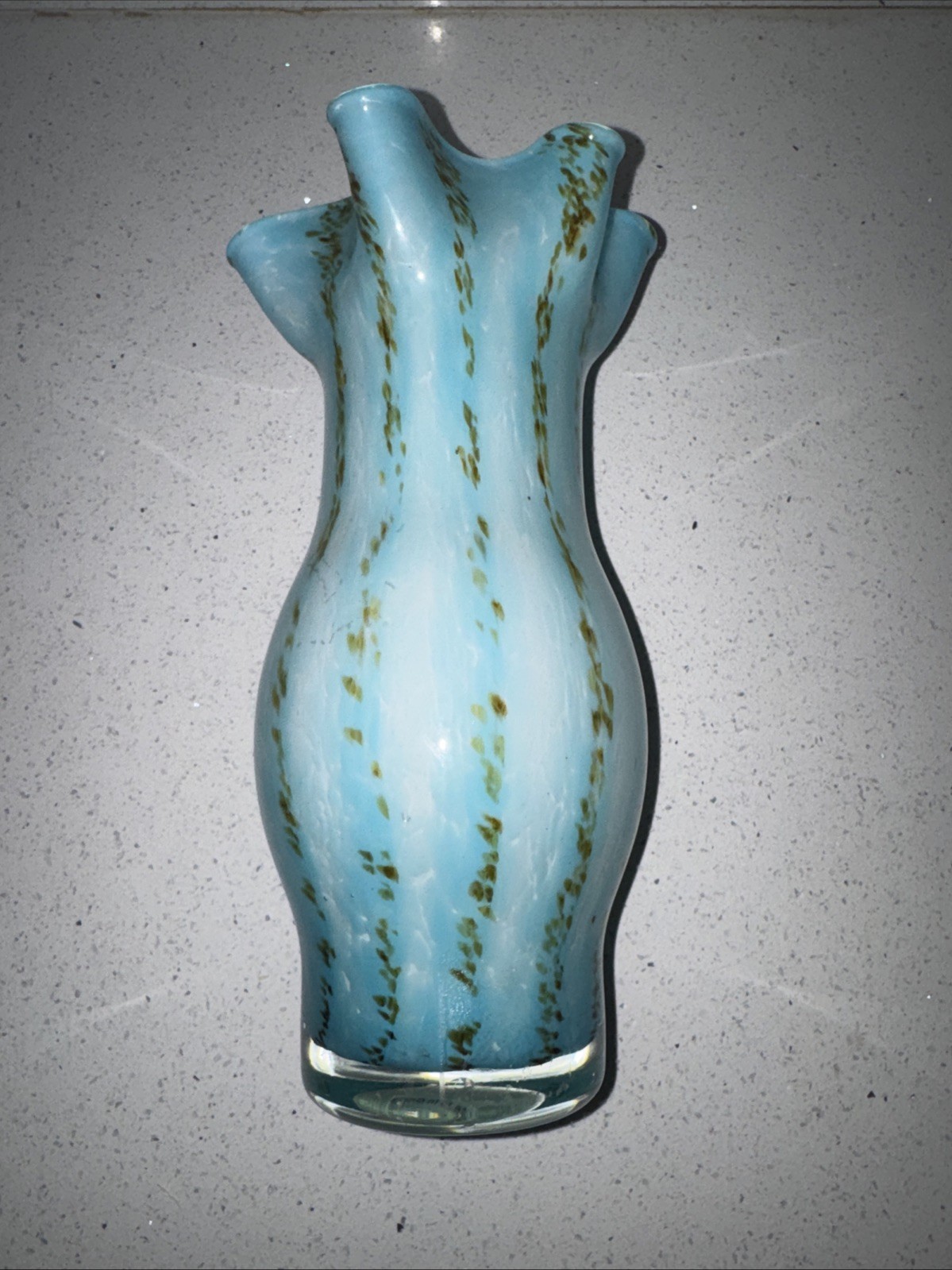 HQT Hand Made Home Design Blue White Swirl Art Glass Flared Ruffle Vase 11”
