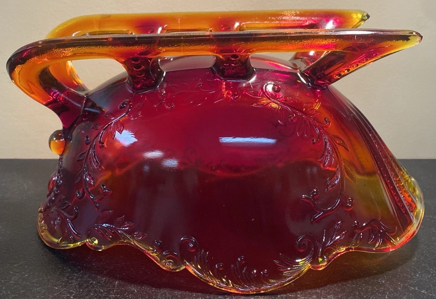 VTG Mosser Ruby Amberina Christmas Sleigh Candy Dish Centerpiece 9” Glows