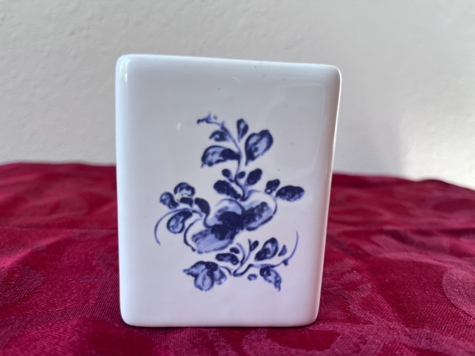 Vtg MMA-AMB Metro Museum of Art Repro Delft Blue Flower Frog Brick Portugal