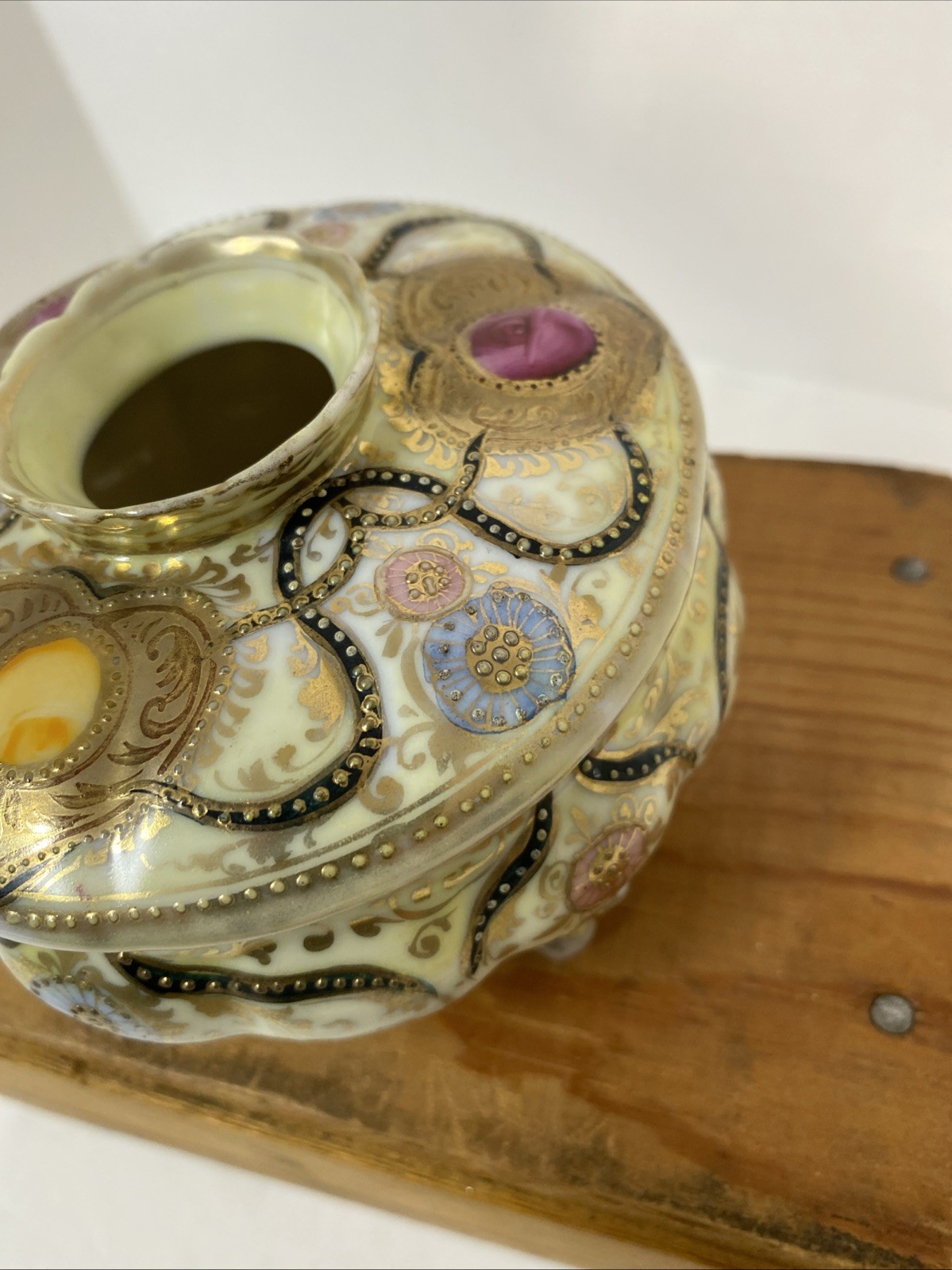 Antique Nippon Hand Painted Footed Hair Receiver Gold Gilt 1891-1921 Victorian
