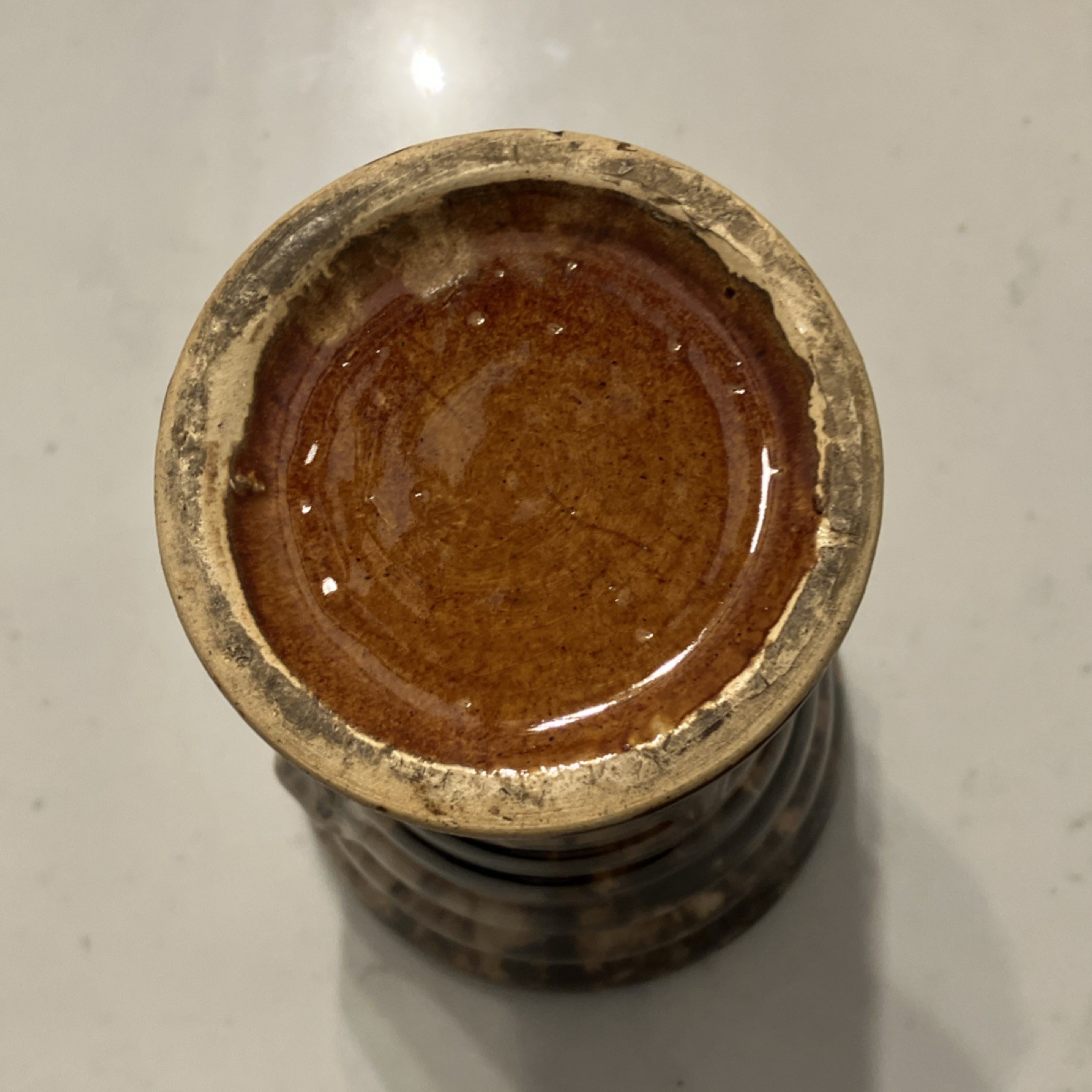 Brown Ribbed Glossy Ceramic Pottery Vase, Approx. 8″ x 4″, Decorative