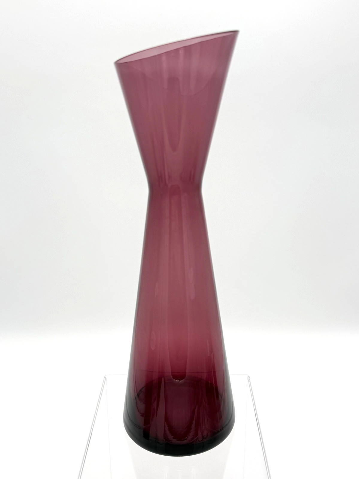 11.75″ Purple Amethyst Morgantown Glass Decor Adams Slant Top Vase #9902 Large