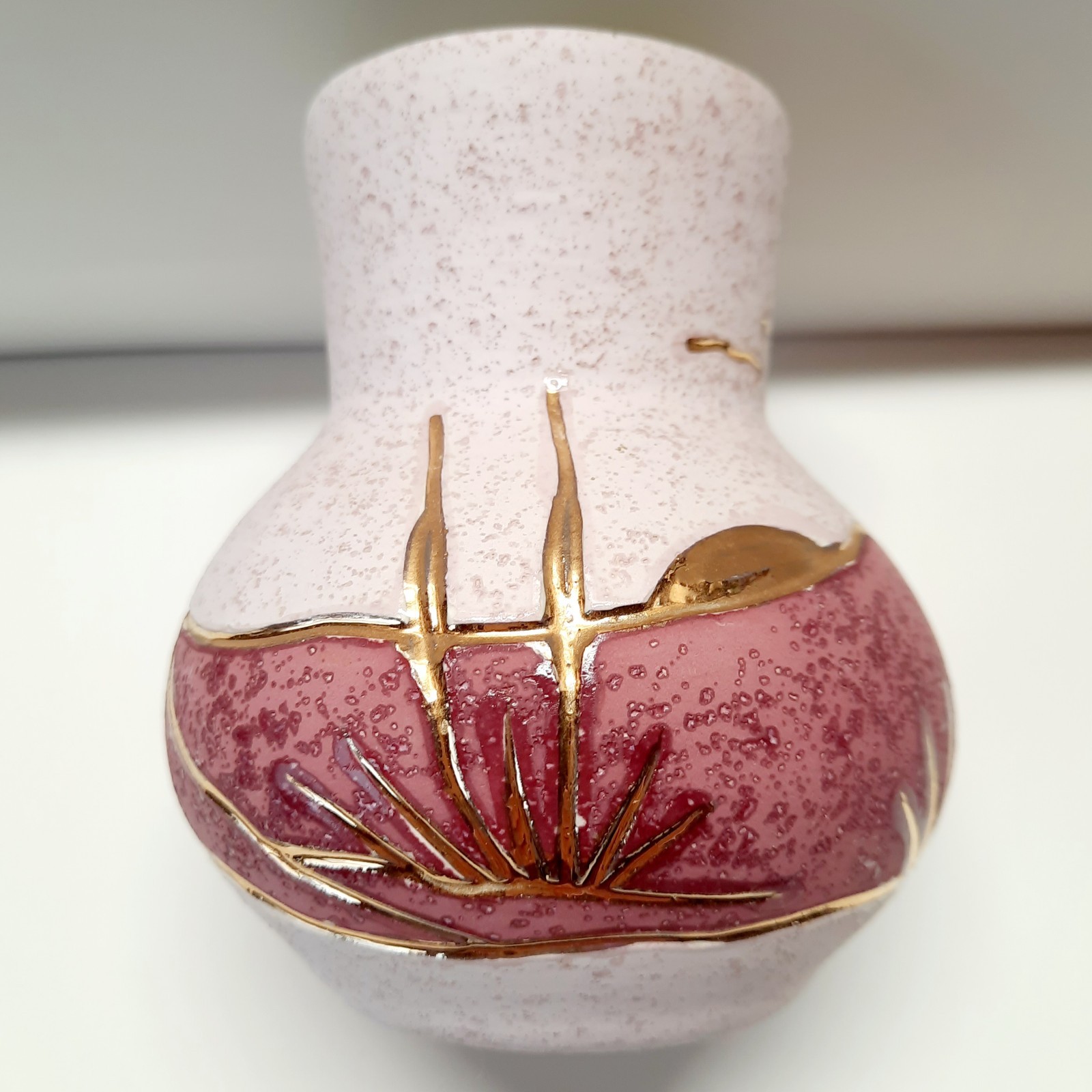 Southwestern Pottery Vase 2 Tone Pink with Gold Inlay 4.5 Inches Tall