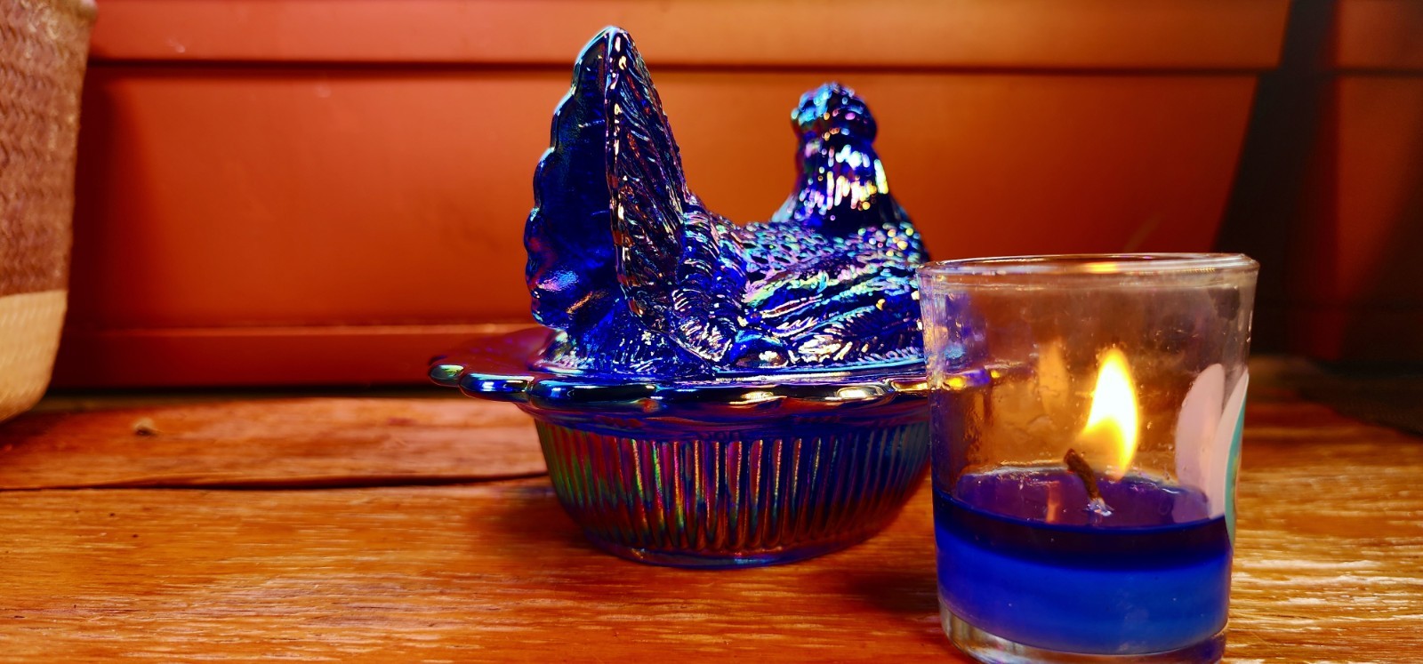 Cobalt Blue Carnival 6″ Mosser Glass Hen Jumbo Chicken Covered on Wide Rim Base