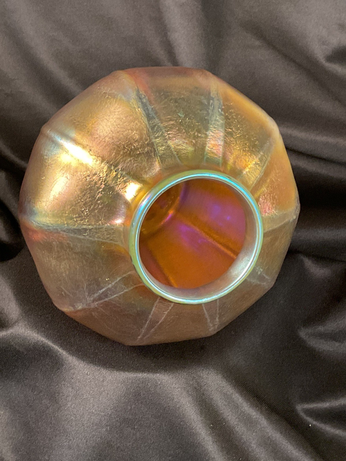 Signed Louis C. Tiffany Favrile large Gold Bulbous Vase with Highlights of Blue
