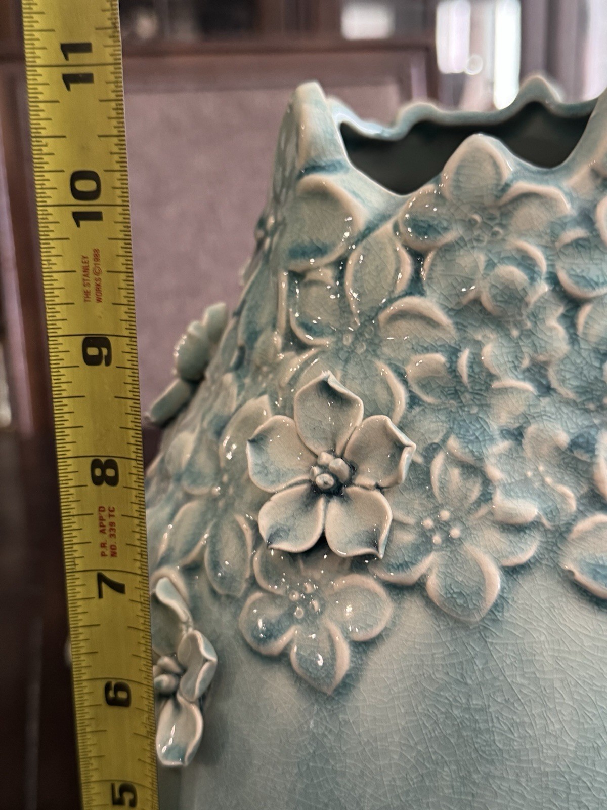 Vintage Pier 1 Discontinued Large Aqua Ceramic Vase 3-D Flowers 11 1/2” H