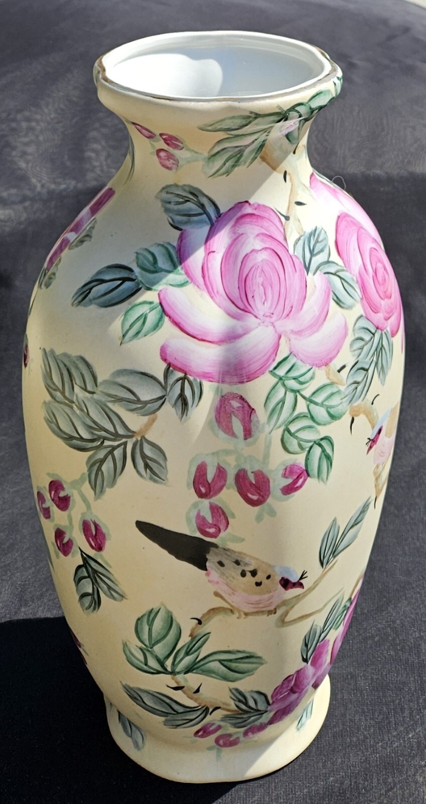 Gorgeous!!! ANDREA by SADEK “Couture Rose” from the Oscher Collection 12.5″ VASE