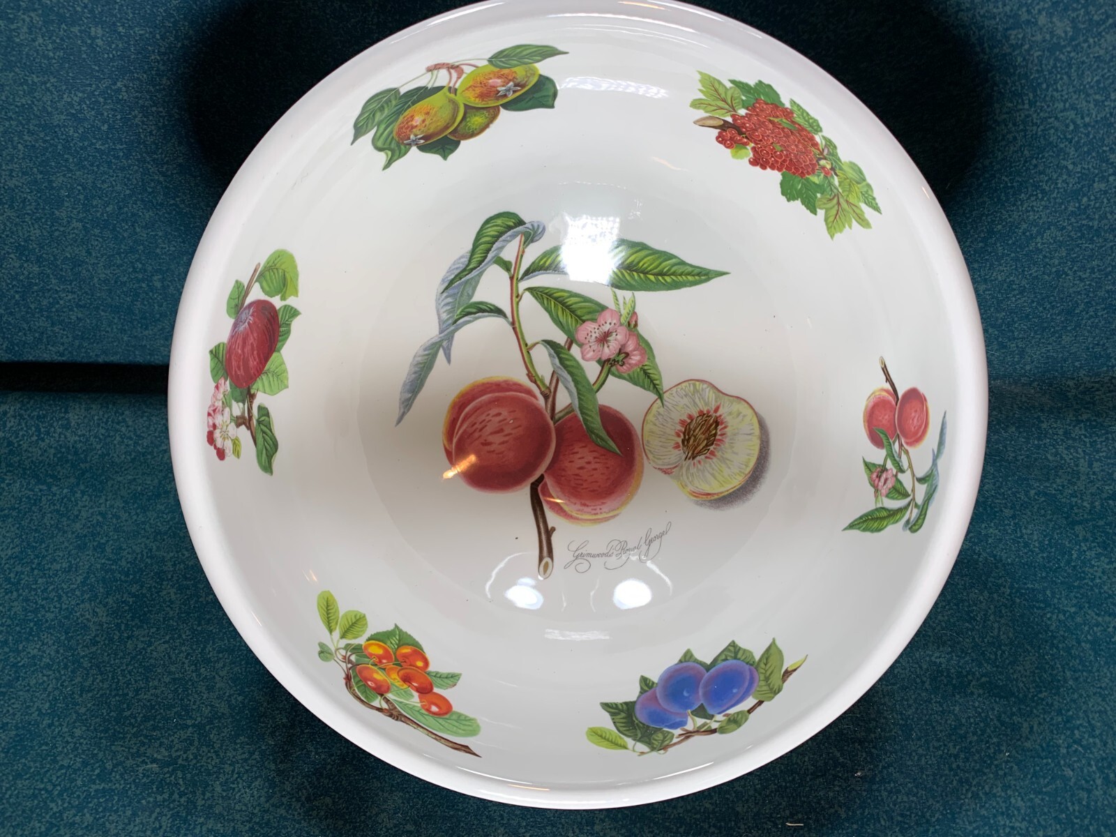 Portmeirion Pomona 10 1/8″ Diameter Large Salad Serving Bowl