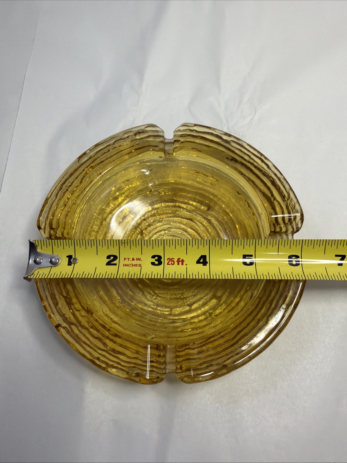 Vintage 1970’s Small 4.0″ Anchor Hocking Lido Soreno Ashtray Amber