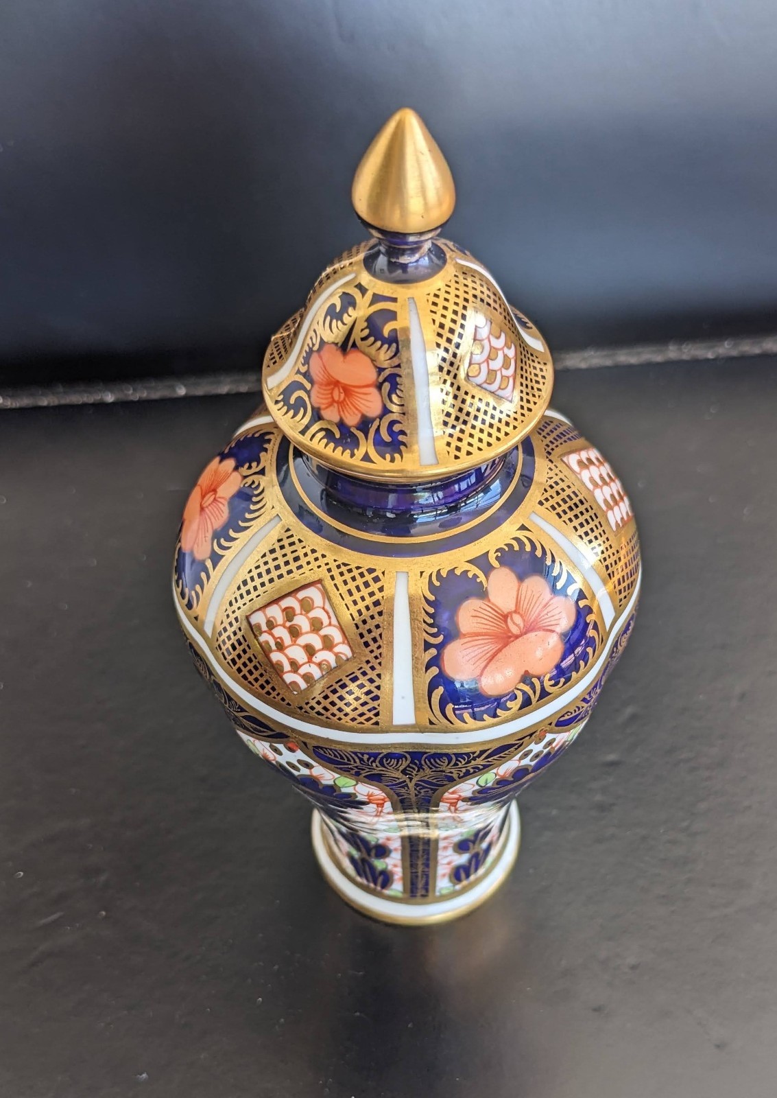 RARE Antique Royal Crown Derby Old Imari 1128 Lidded Vase