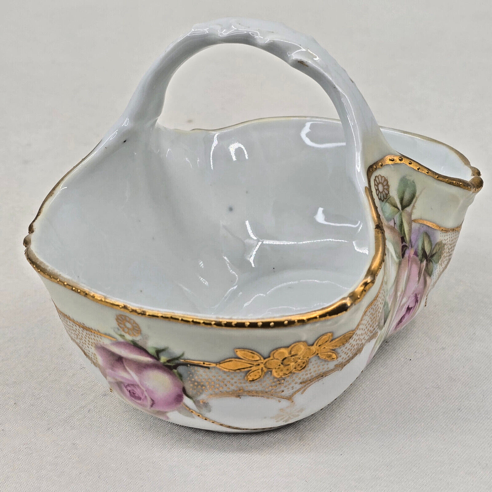 Stunnning VTG Hand-Painted Porcelain Basket with Gold Gilding & Pink Roses-3.75″