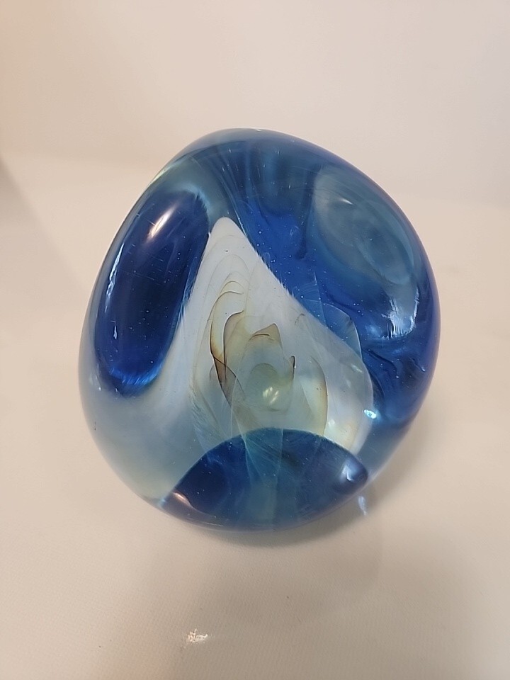 Gilbert C. Johnson Glass Clouded Veils Paperweight Signed 1997 3.50 “Blue Brown