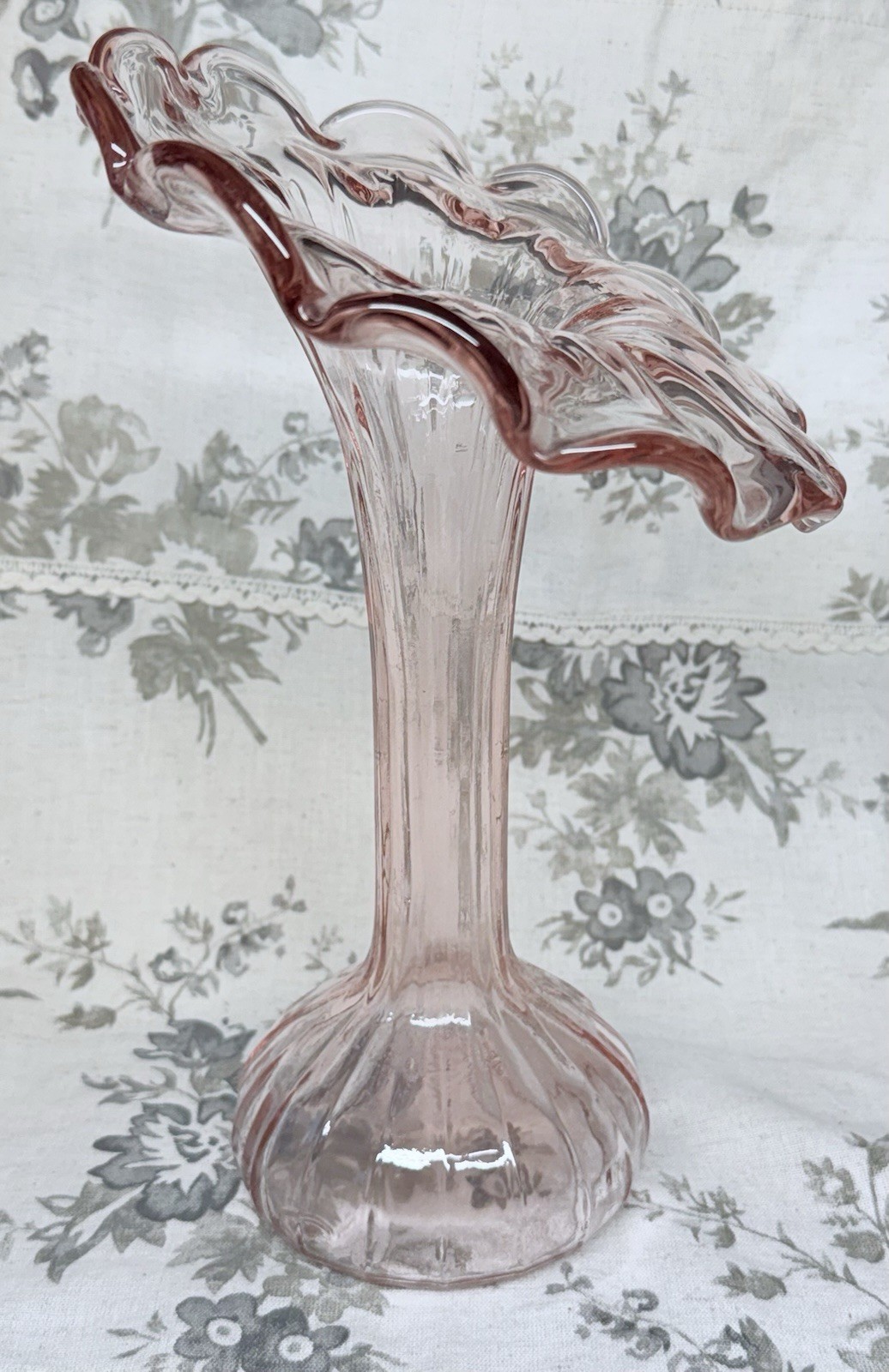 Vintage Leonardo Handarbeit Pink Jack In The Pulpit Large Scalloped Edge Vase