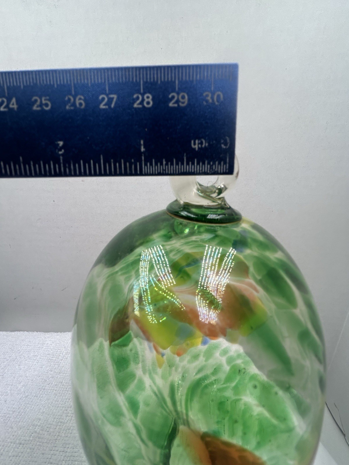 Blown Glass Ball/ Sphere Hummingbird feeder – 7″ tall – No stopper