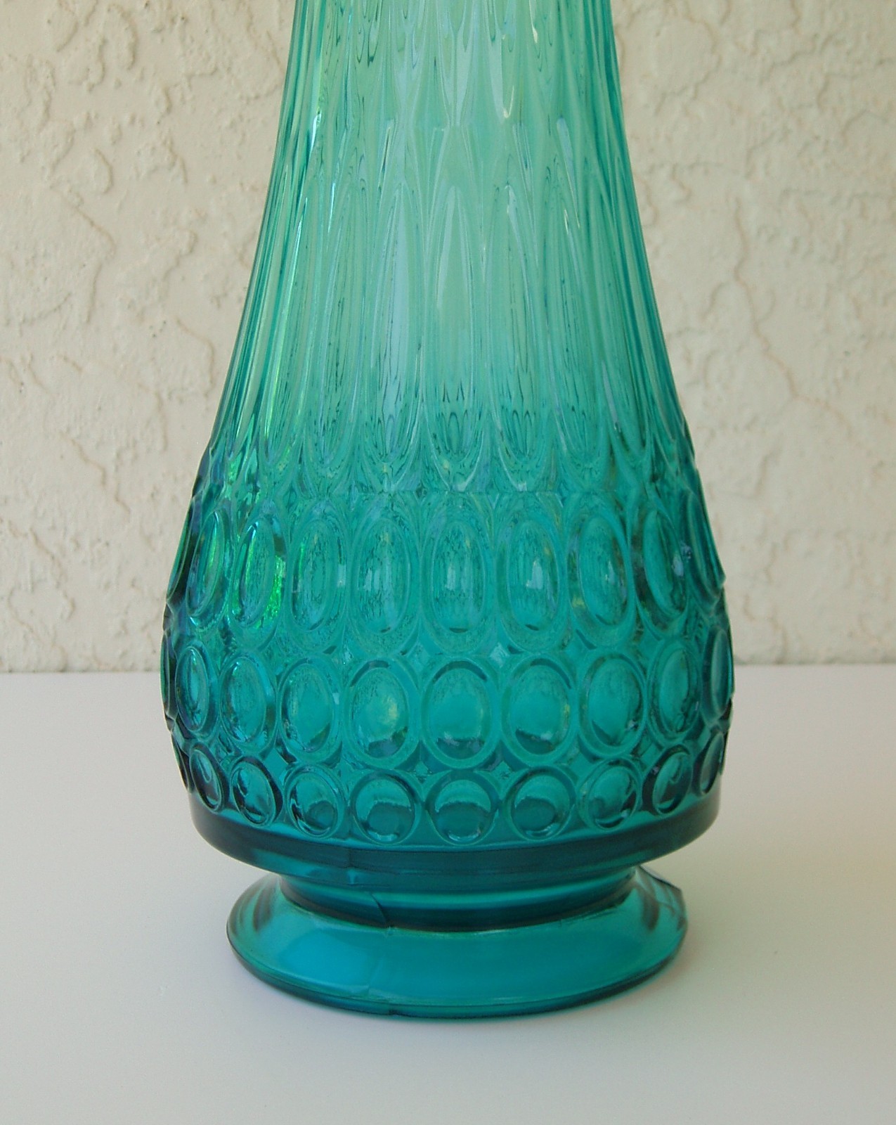 Vintage LE Smith Peacock Blue Glass Thousand Eyes Swung Vase Large 20 3/8″T MCM