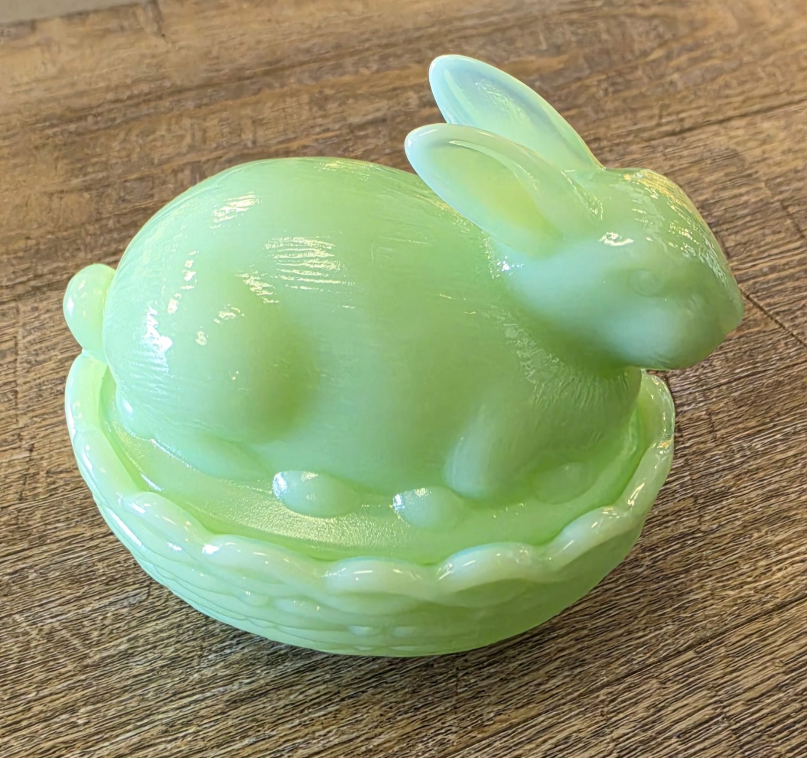 Mosser Jadeite Bunny on Basket Nest Covered Candy Dish Trinket Box Glass