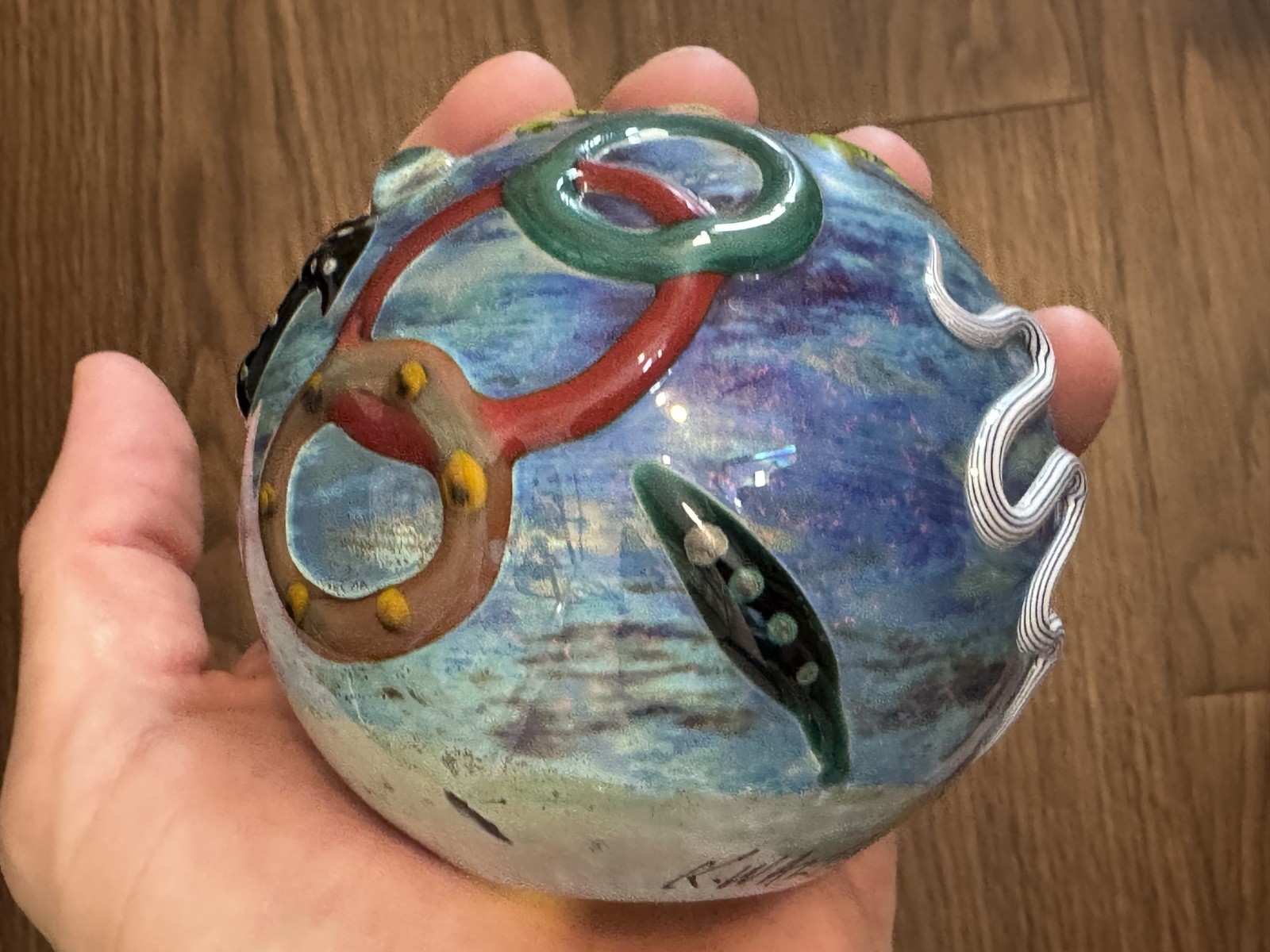 Kenny Walton Signed Art Glass Paperweight Underwater Design 1 of 2
