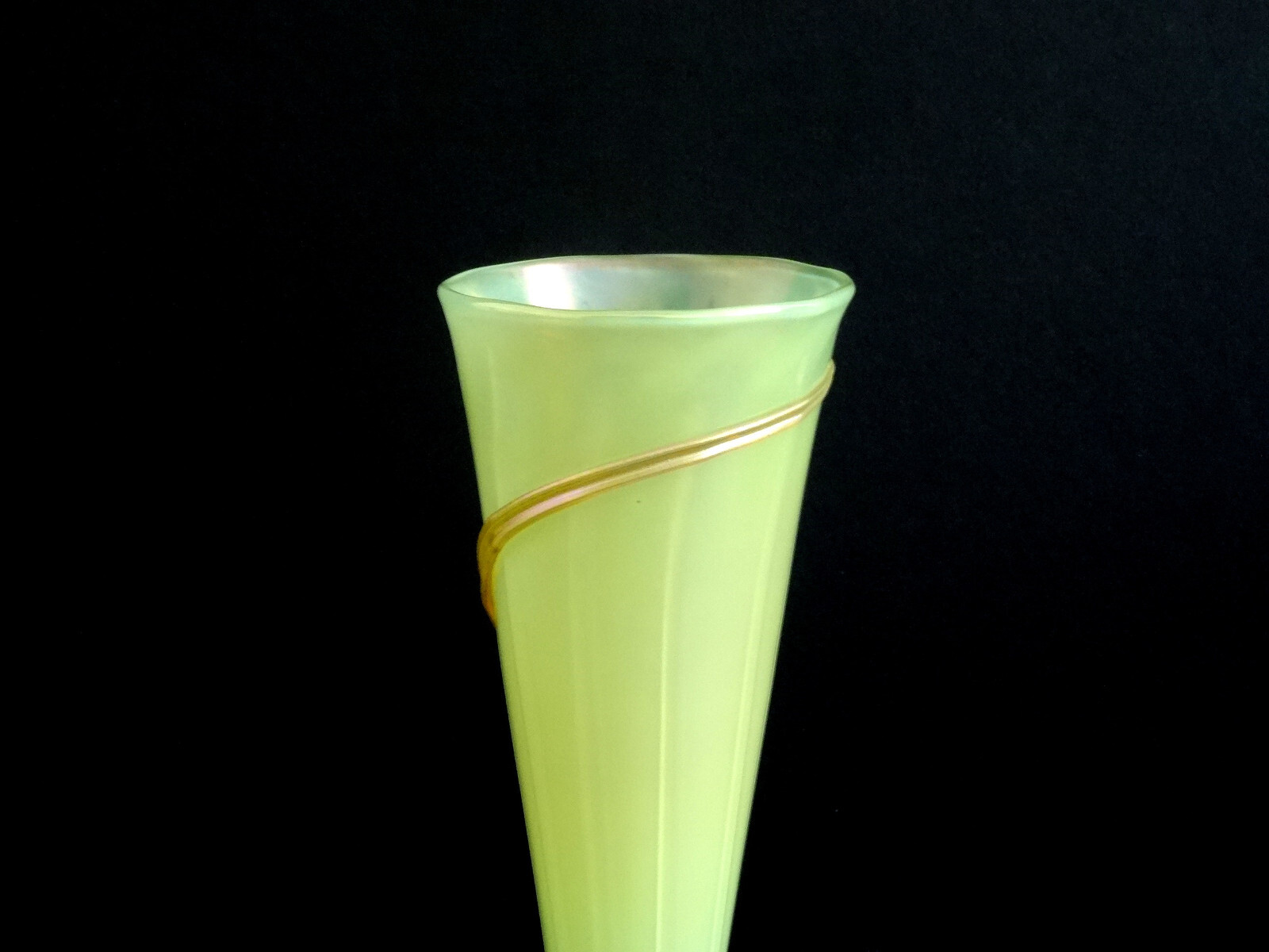 Zellique Studios Art Glass Iridescent Vase Artist Signed Joseph Morel 2002